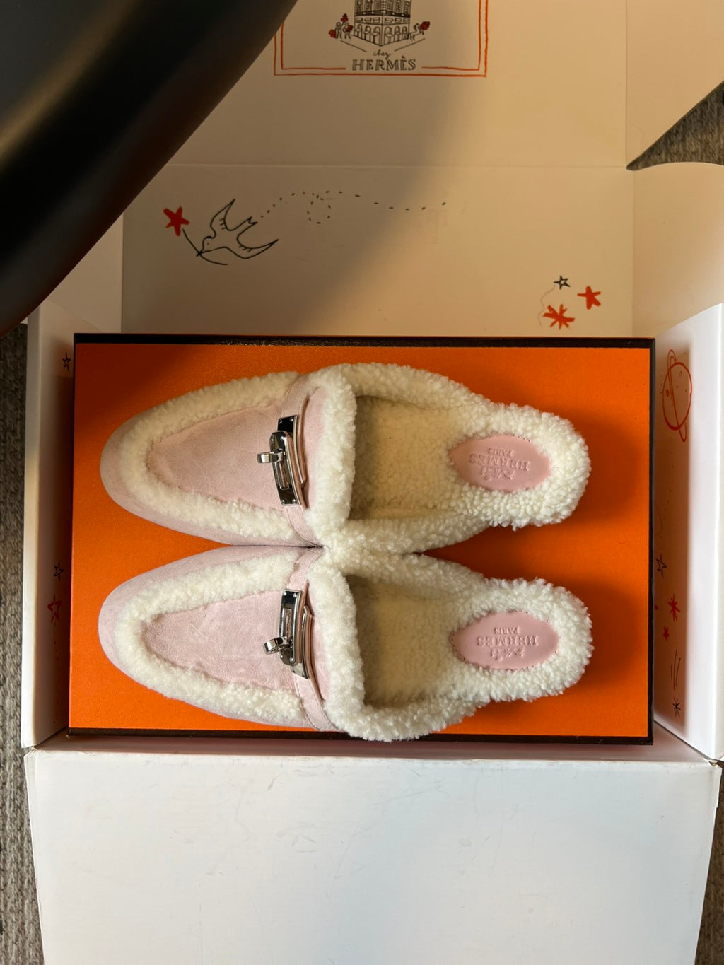 Hermes Women's Winter Suede Round-Toe Flat Half-Slip-On Shoes. Casual Solid Color Slip-On Slippers #81517