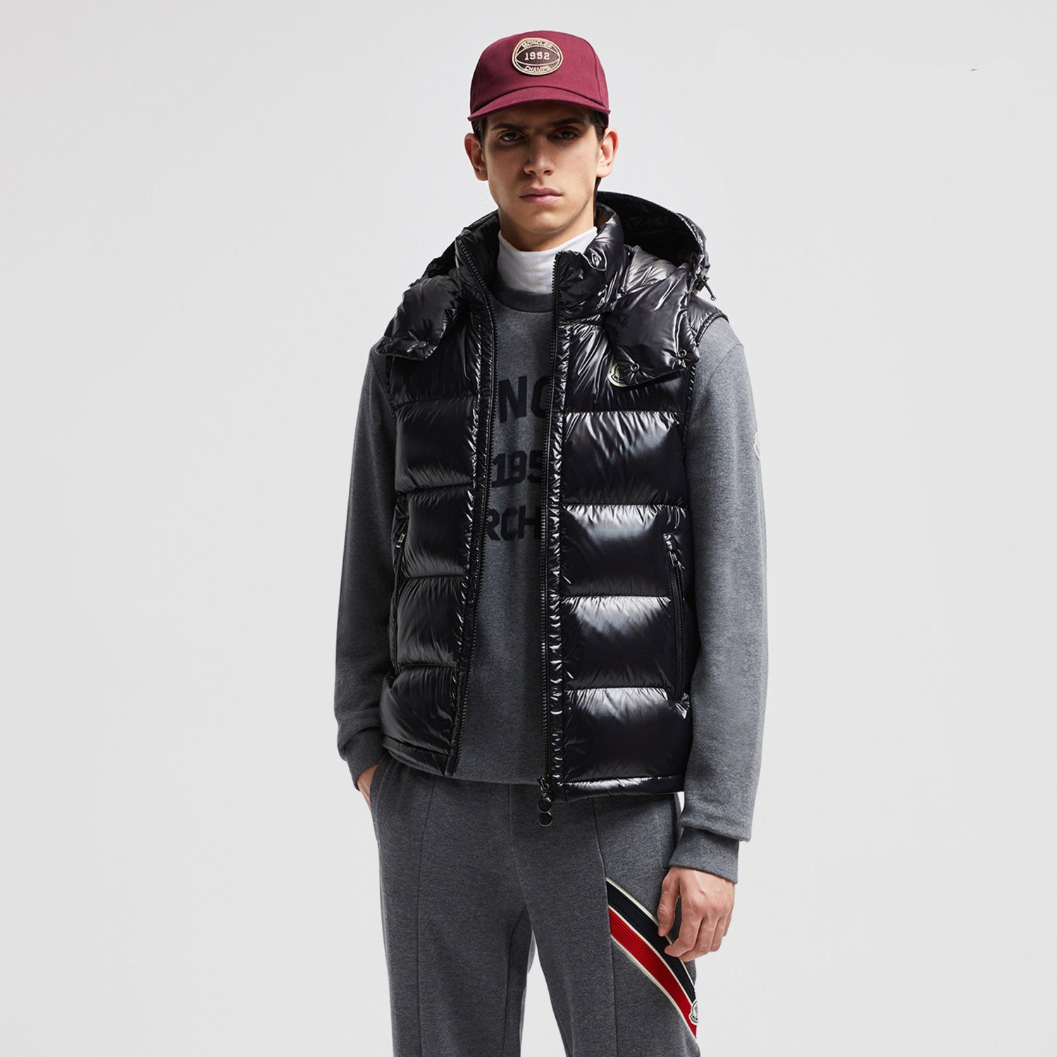 Moncler Bormes Men's Short Down Waistcoat Trend Simple Commuter Vest Jacket Fashion Zip Leisure Hooded Down Jacket Clothing  #71665