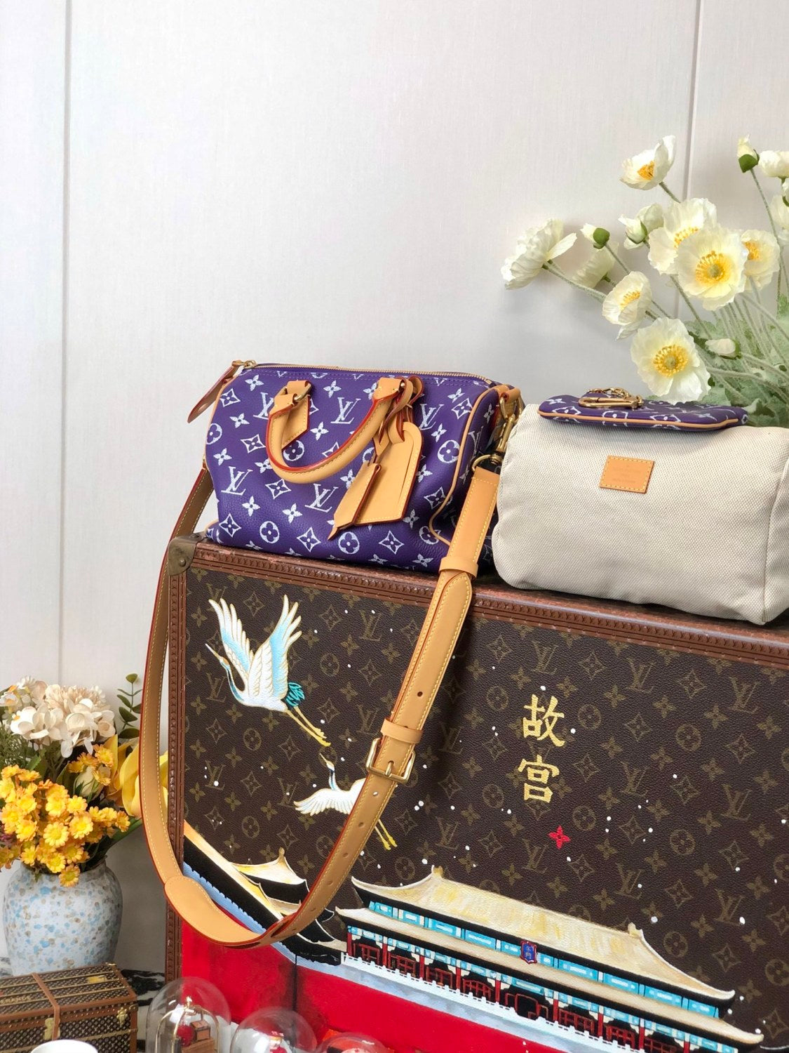 Louis Vuitton Women's Fashion Classic Grape Purple Logo Zipper Closure Leather Shoulder Bag Handbags In Small Medium And Large Sizes Crossbody Bag Bags #78655