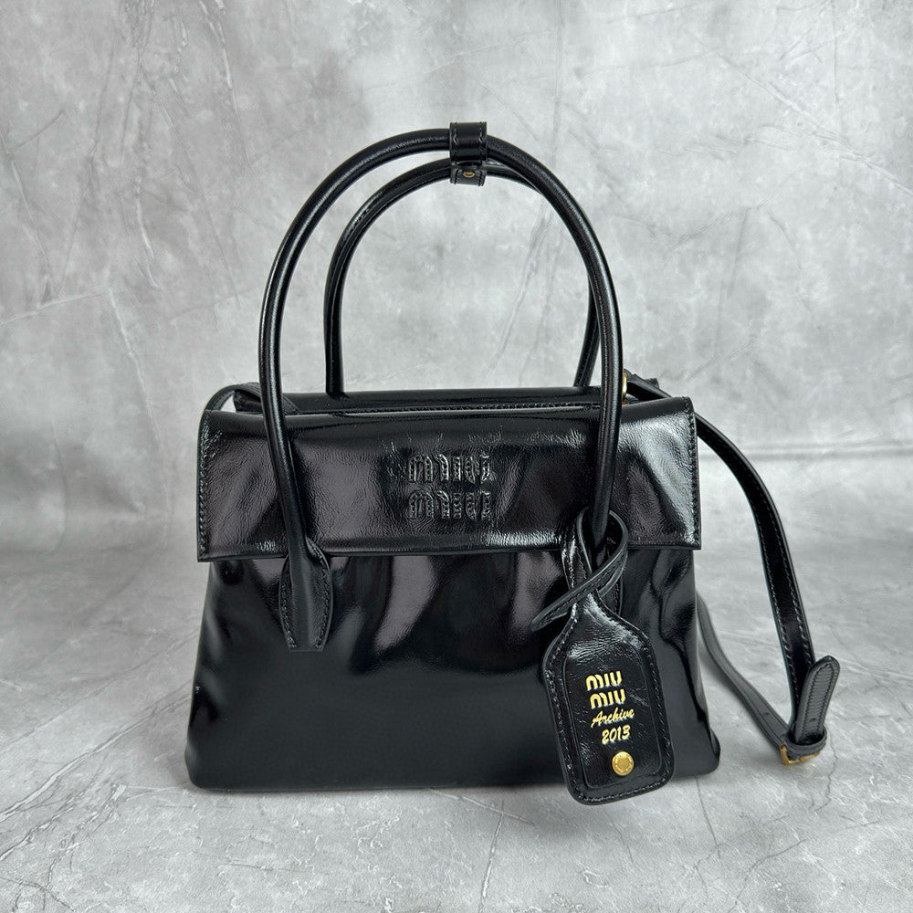MiuMiu Jang Won-young Leather Double-sided flap Vintage handbag Shoulder bag bags #194095