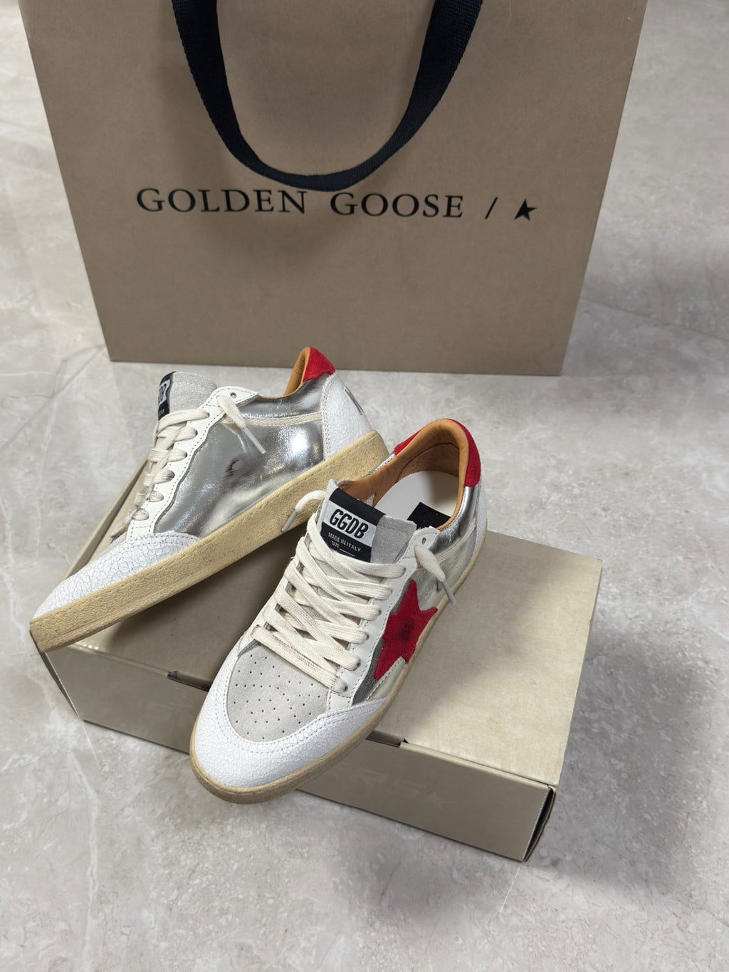 Golden Goose Ball Star in Gray Suede With Leather Star and Nappa Leather #382031