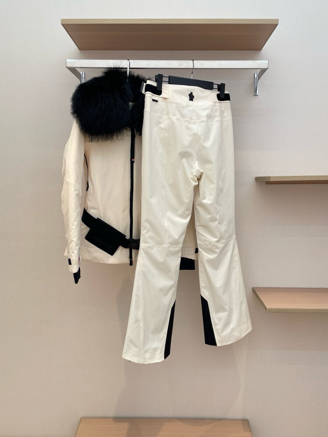 Moncler Grenoble Women's Autumn/winter Flap Lapel Zip Long Sleeve Jacket Ski Suit Letter Mid Waist Fitted Micro Casual Pants White #71795