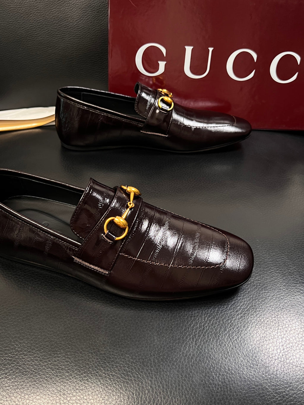GUCCI Men's Ragazzo Eel Loafer in Dark Brown #388024