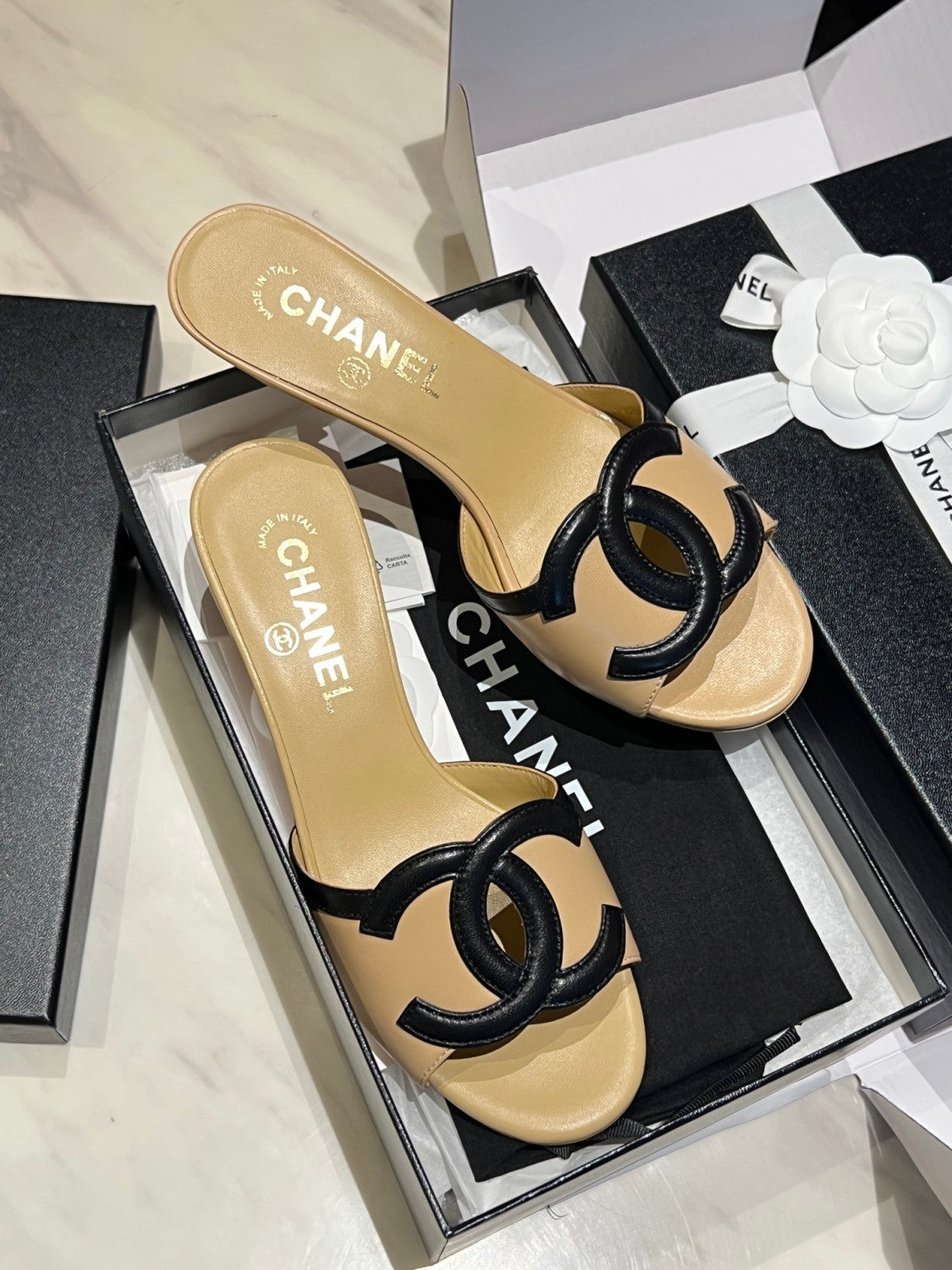 CHANEL Mules Lambskin Beige Black #386260