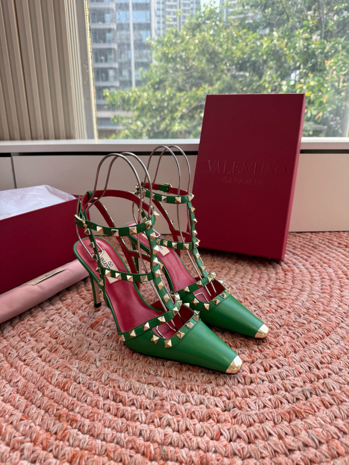 Valentino Rockstud Kidskin Pumps 100mm for Woman #385071