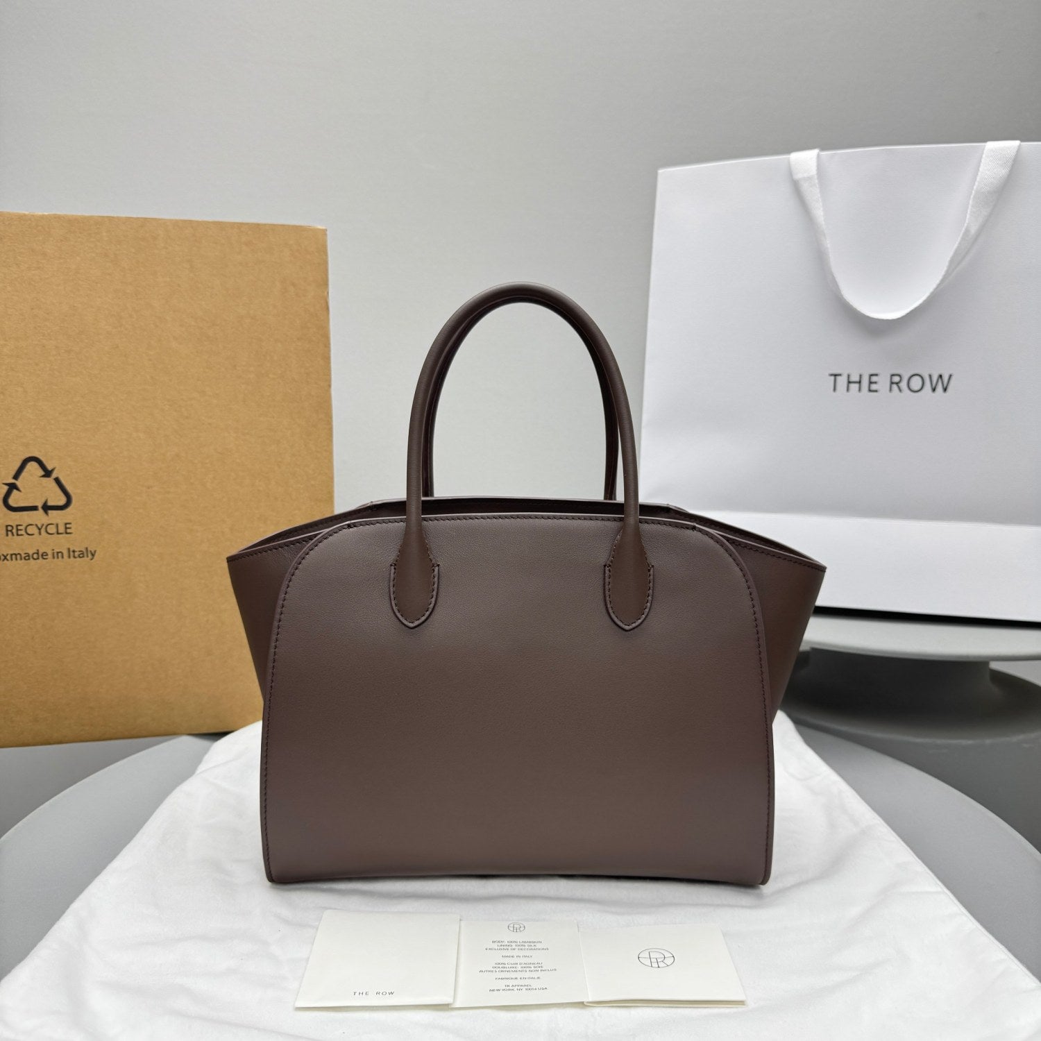 THE ROW Men's & Women's Marlo 12 Tote Bag Lychee-Patterned Shopping Tote Casual Solid-Color Plain-Weave Leather Handbag Bags W1802L72MUAS #81732