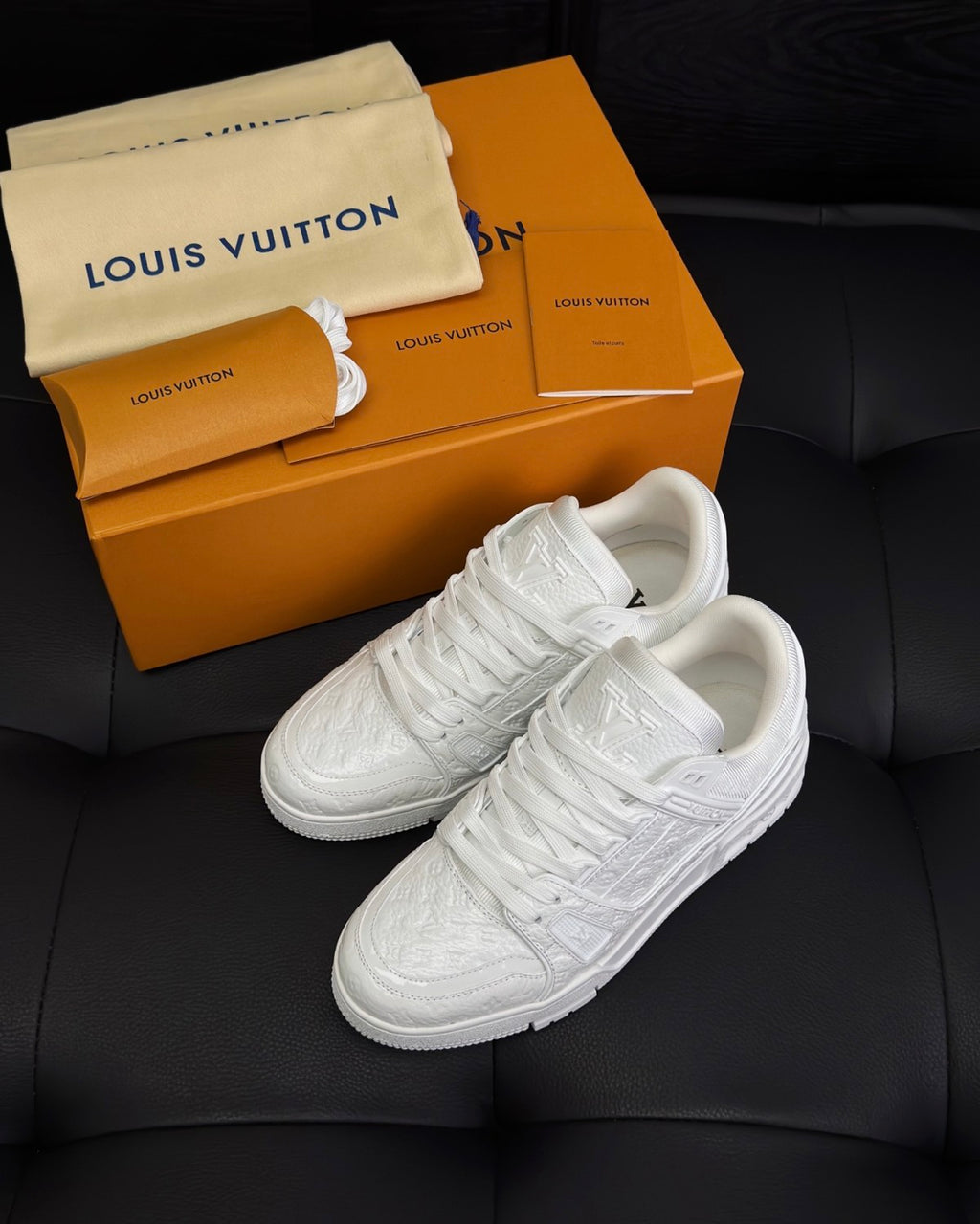 Louis Vuitton LV Trainer Men's And Women's Solid Color Lacquered Cowhide Leather Letter Print Low-top Lace-up Sneakers Shoes #77762