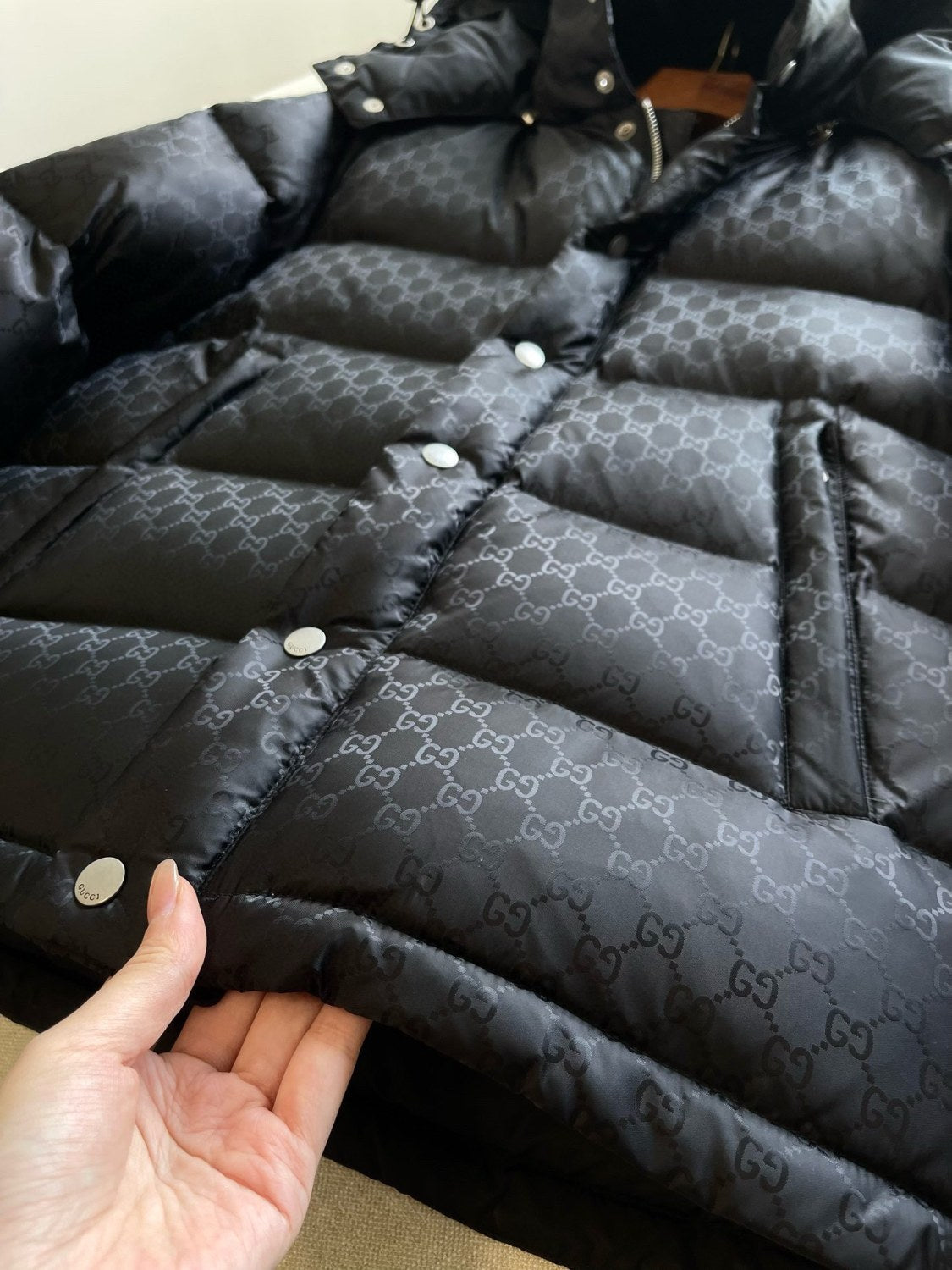 Gucci Men's Fall/Winter Black Trimmed Webbing GG Nylon Jacquard Hooded Zipper Long Sleeve Puffer Down Jacket #73728