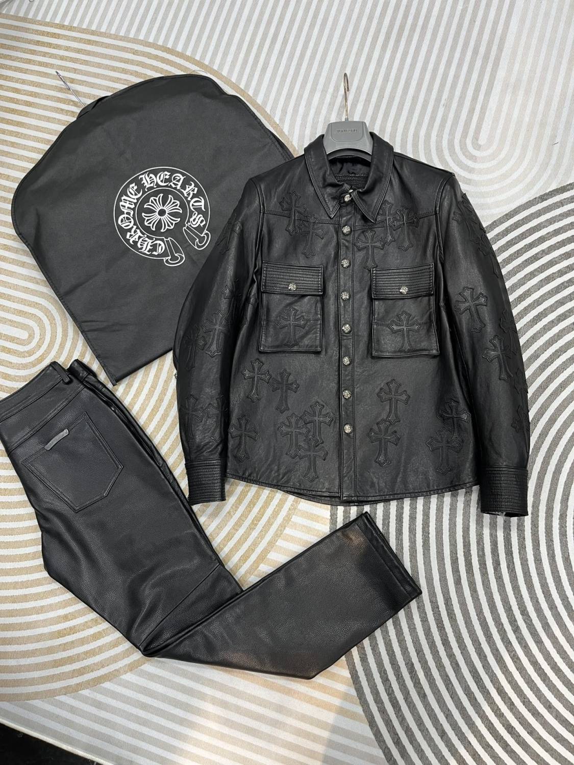 Chrome Hearts Men's Autumn and Winter Black Sheepskin Single Breasted Lapel Long Sleeve Jacket #99454