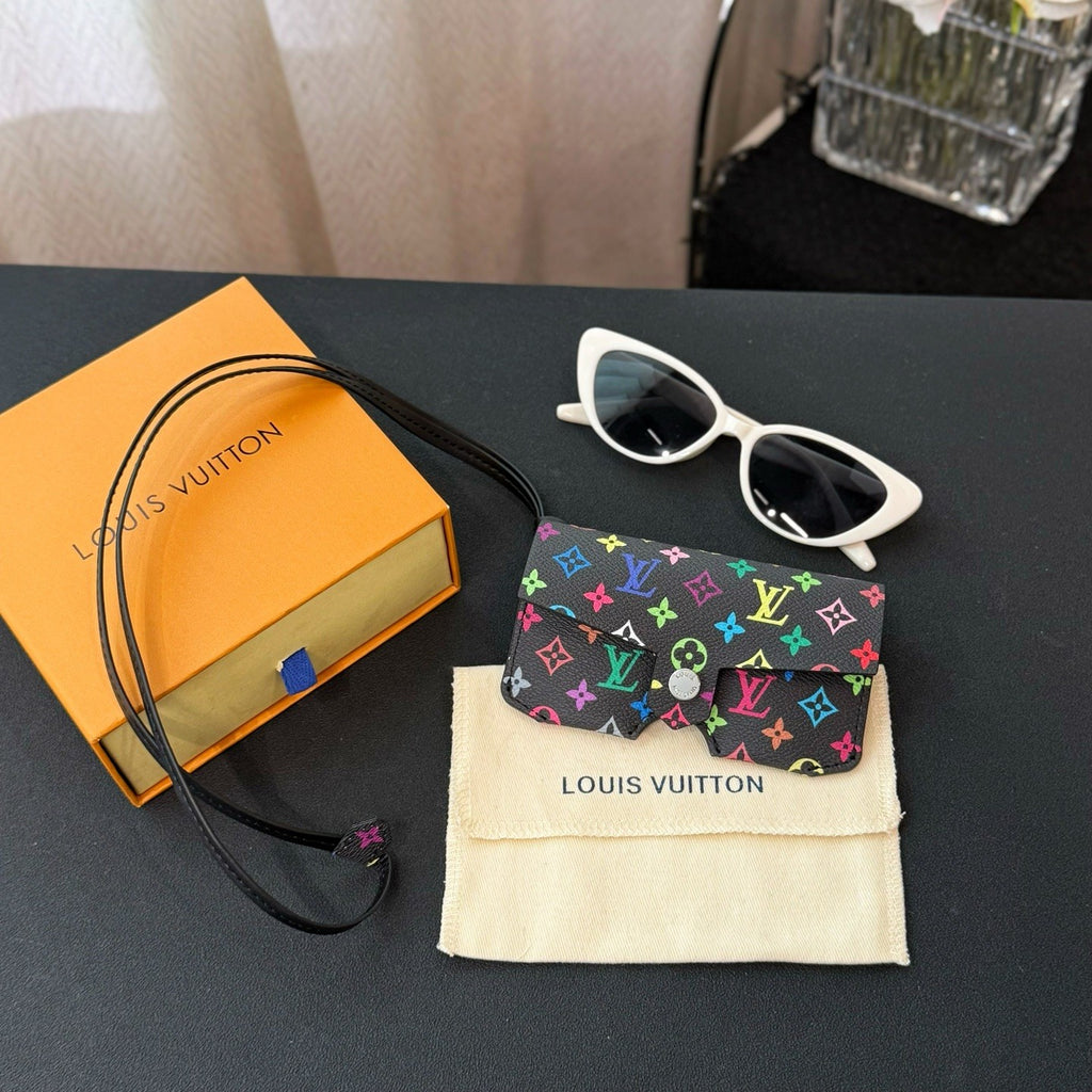 Louis Vuitton Men's And Women's Classic Fashion Aging Full-print Leather And Canvas Hanging Strap Eyeglass Case Bags M02701 #78174