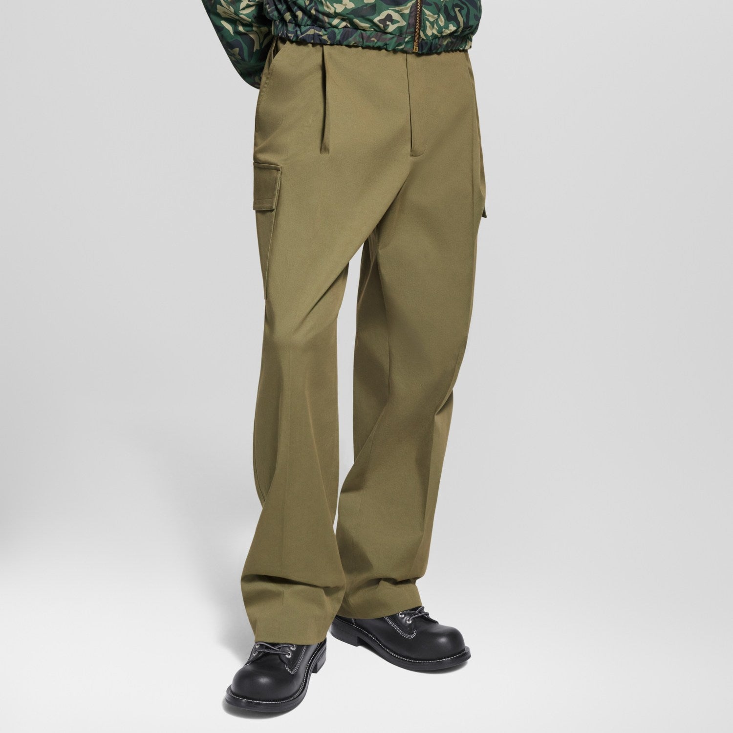 Louis Vuitton Men's Spring/Fall Fashion Casual Solid Color Cotton Twill Workwear Pants With Embroidery Pants #78875