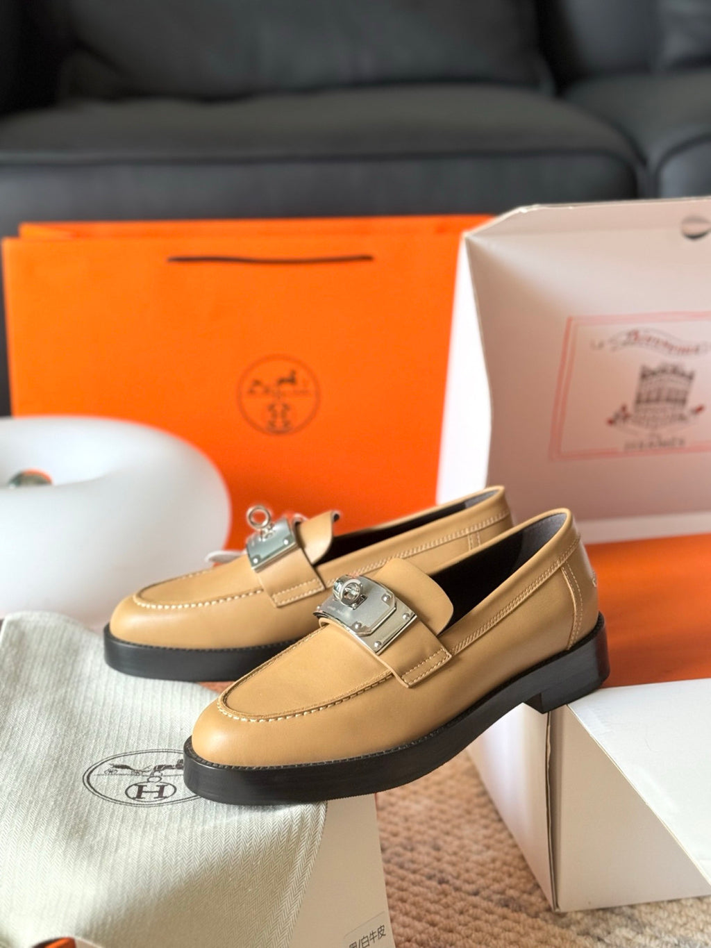 Hermes Hot loafer Beige #334035