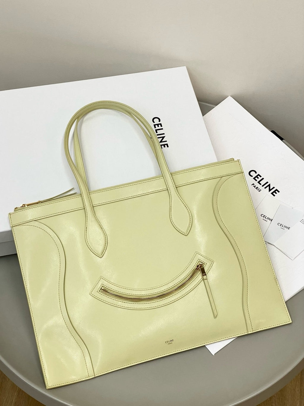 Celine Flat Cabas Smile Leather Bags Handbag Commuter Laptop Bag # 195374