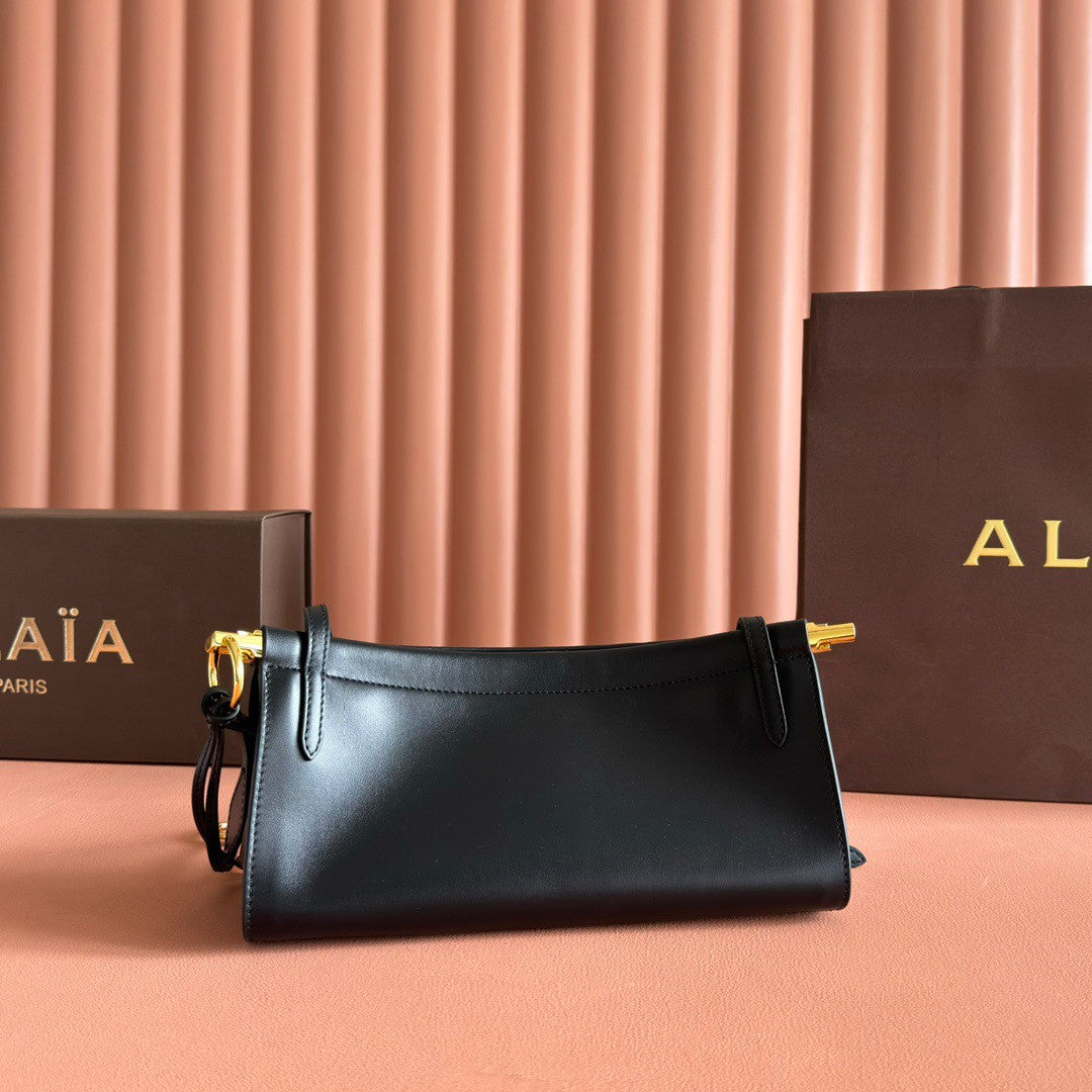 Alaïa Noir Le Click East West Small Bag in Calfskin #336794