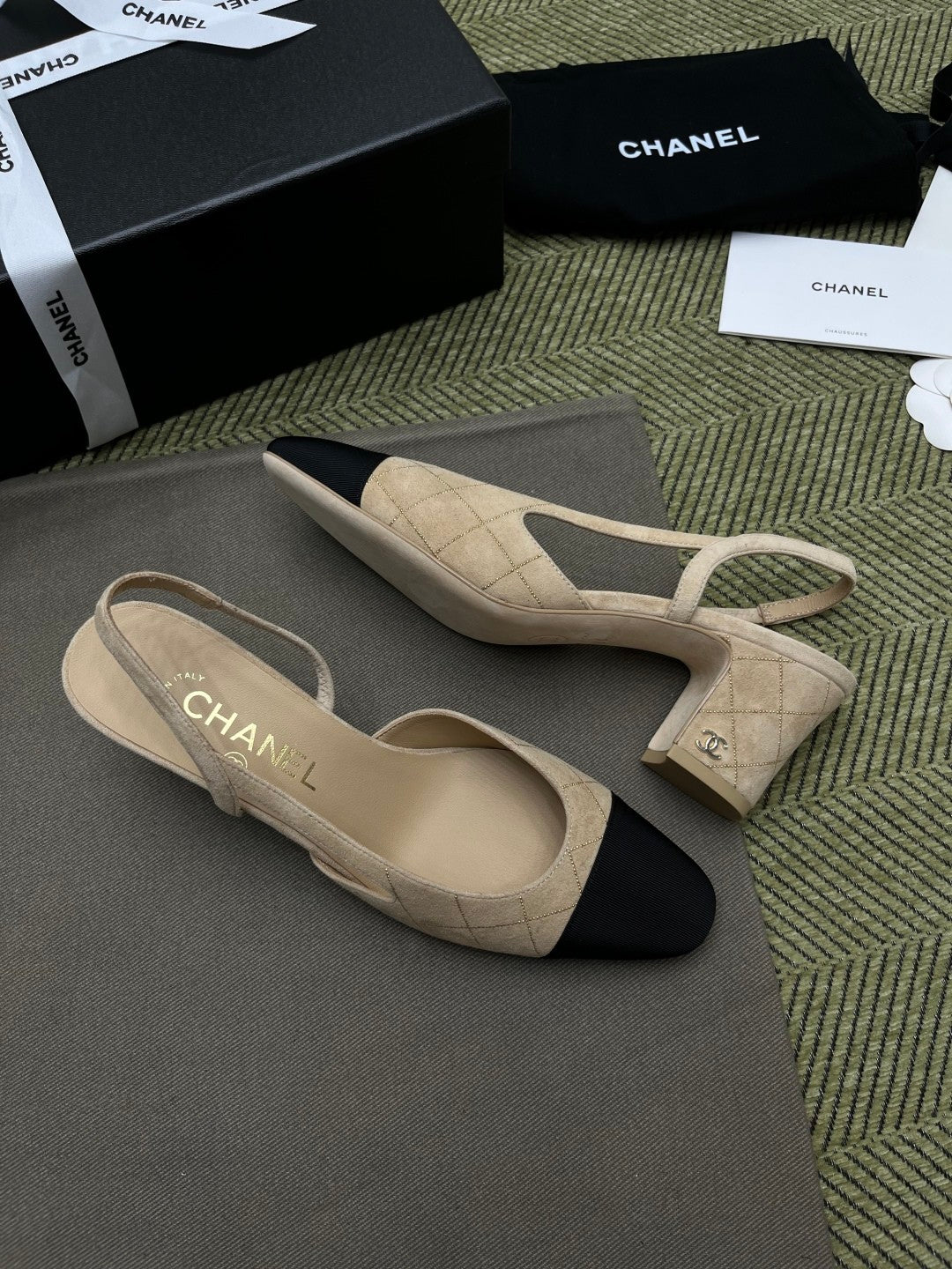 Chanel Women's Checkered Rhinestone Suede Cowhide Solid Color Chunky Heel High Heel Sandals Slingbacks Flat Shoes Spring. Summer. And Fall Casual Shoes Ngvp #2143