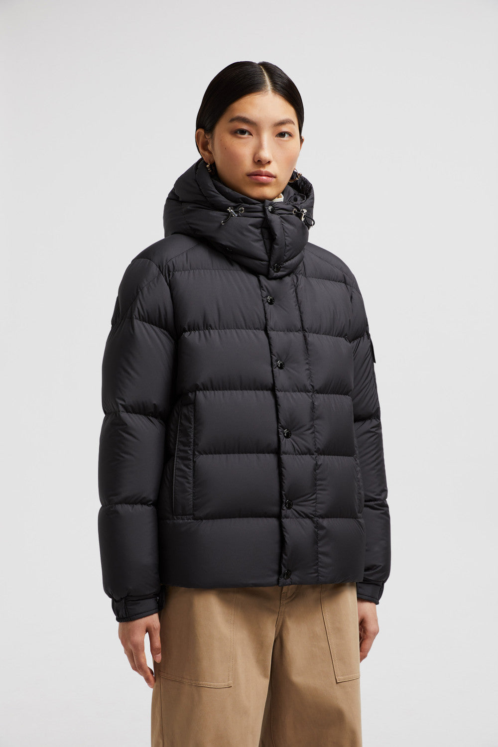 Moncler Vezere Maya 70 Winter Short Women's and Men's Down Jacket #333128