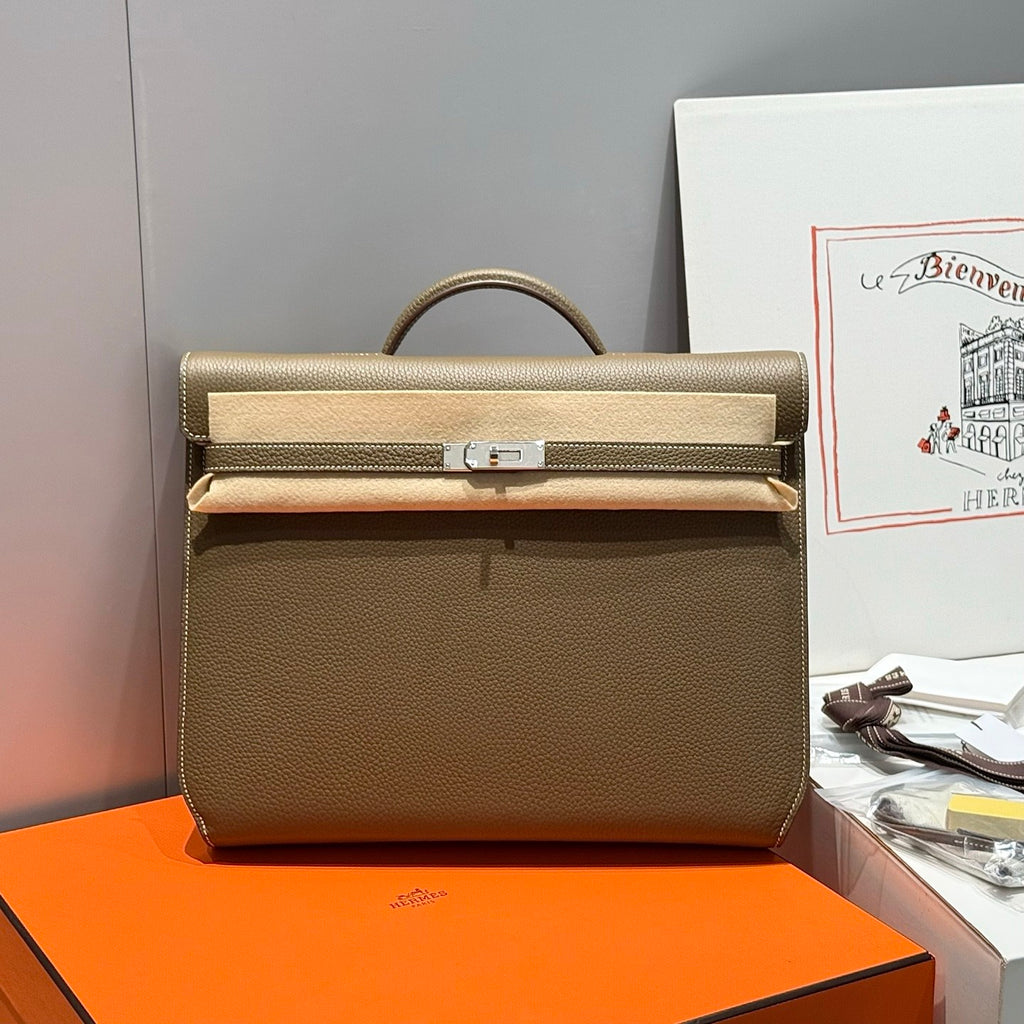 Hermes Men's and Women's Classic Solid Color Leather Business Bag with Silver Buckle  Handbag Laptop Case Bag Bags #78611
