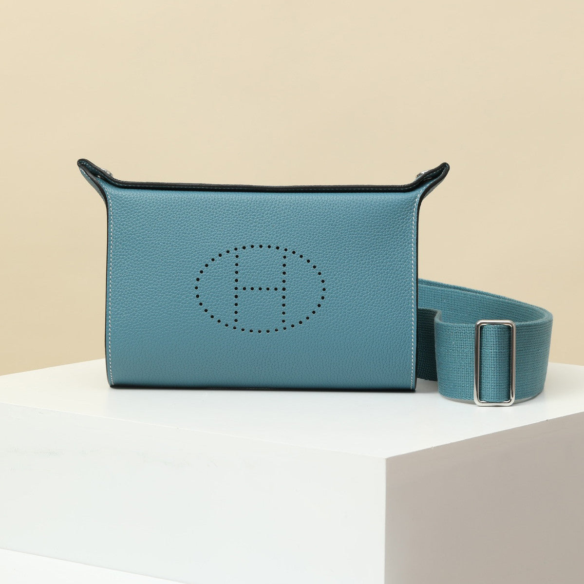 Hermès Videpoches Men's and Women's Fashion Classic Solid Color Leather Adjustable Canvas Strap Shoulder Bag Crossbody Bag Messenger Bag Bags H084283CKAC #78918
