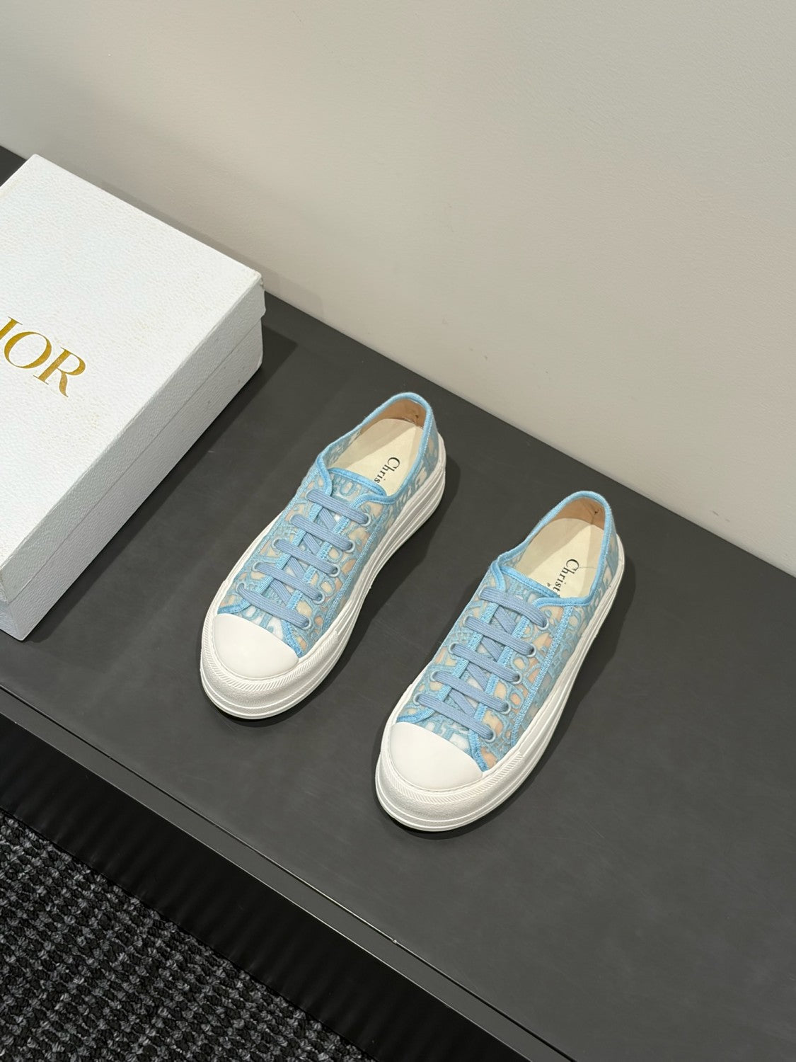 DIOR Walk n Dior Platform Sneaker Sky Blue Dior Oblique Embroidered Mesh #386883