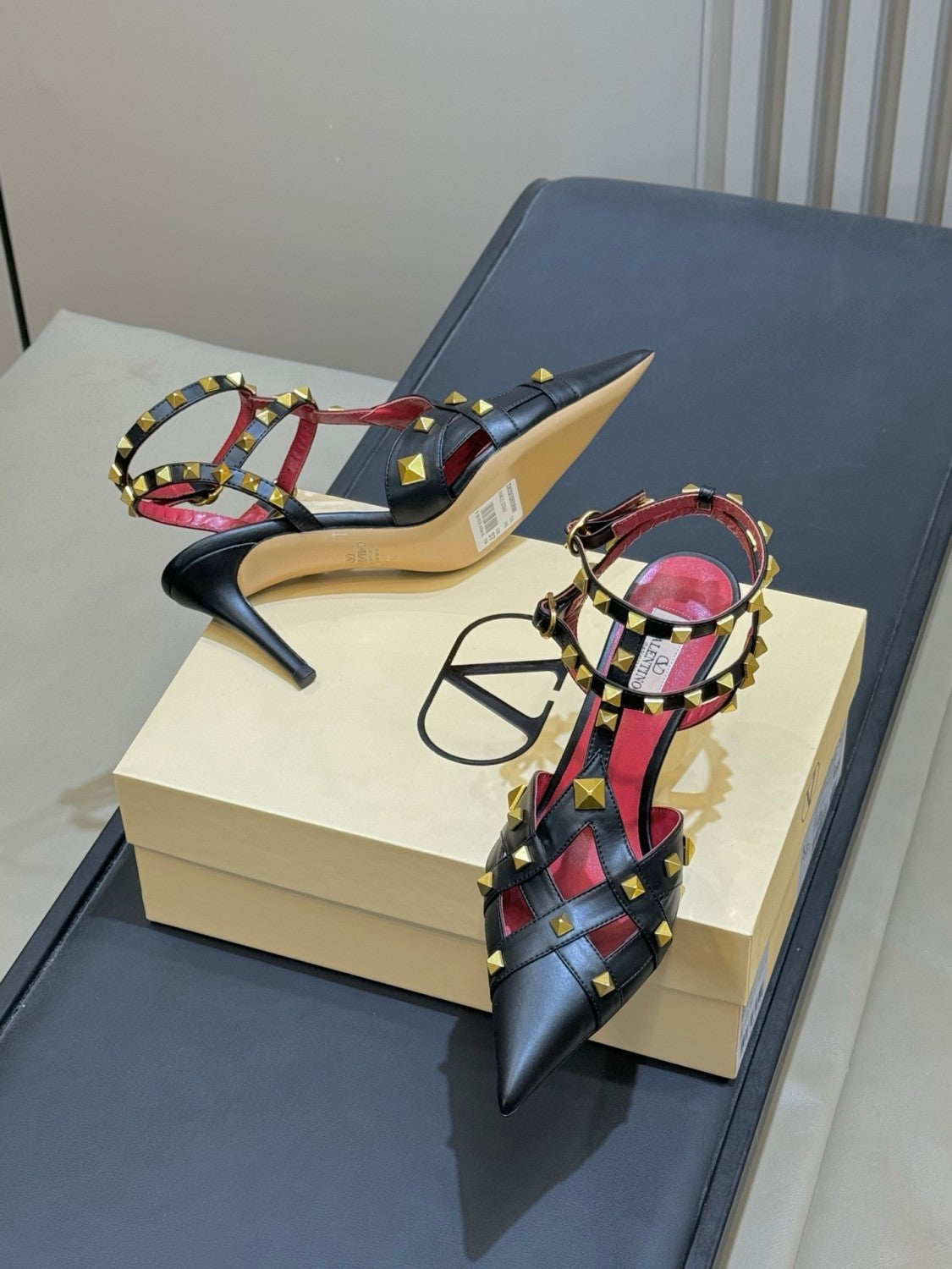 Valentino Studdy Kidskin Pumps 100mm for Woman #336910