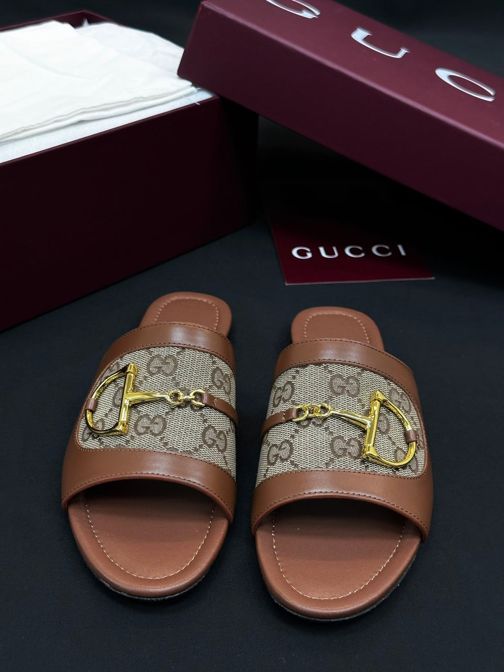 Gucci Women's Summer Fashion Casual Round Toe Flat Leather Horse Bit Buckle Sandals  Shoes #78393