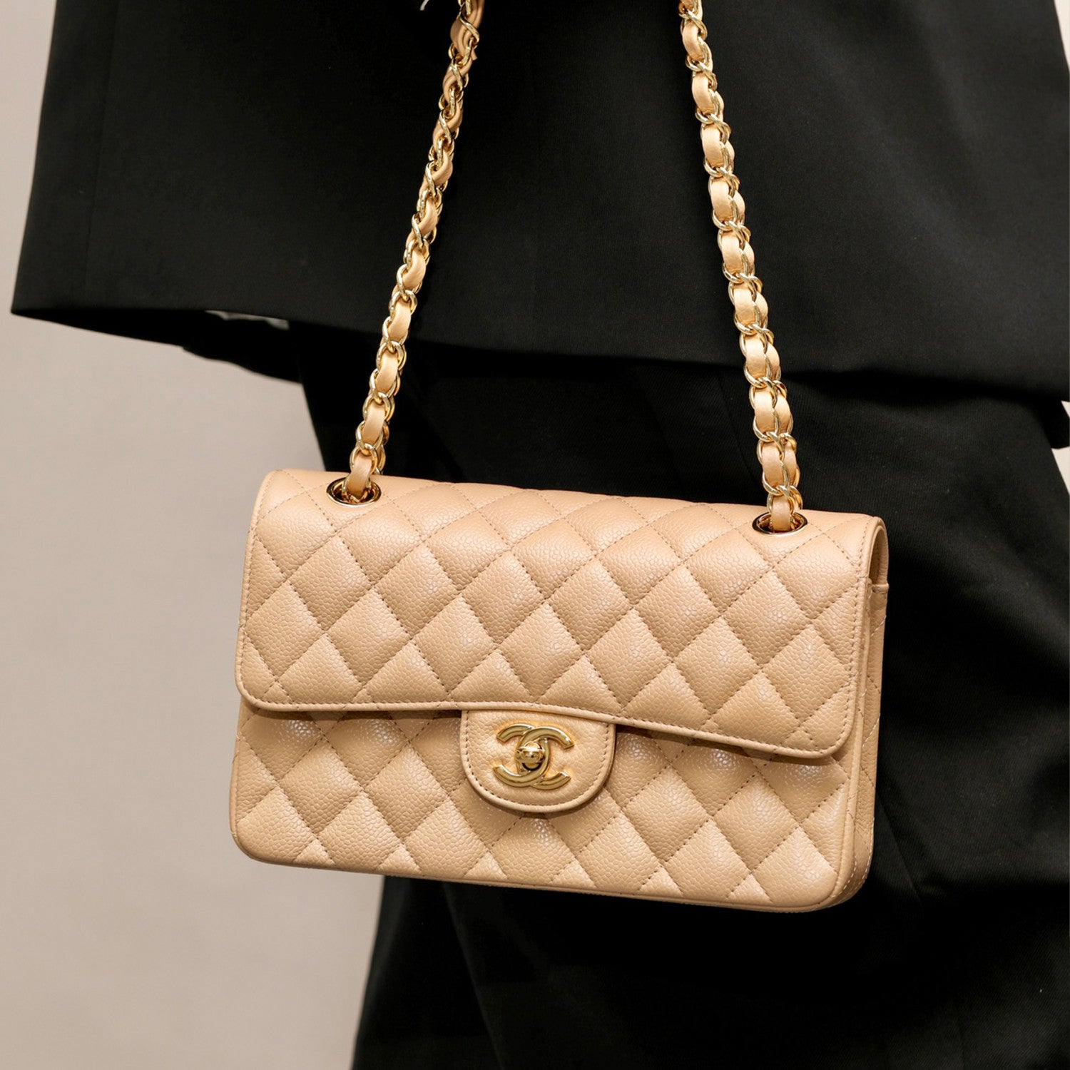 Chanel Classic Flap CF 23/25 Classic Chain Grainy Calfskin Mouth Cover Bag Shoulder Crossbody Medium Large Women's Beige Bag Bags A01112-Y01864-21209 #81232