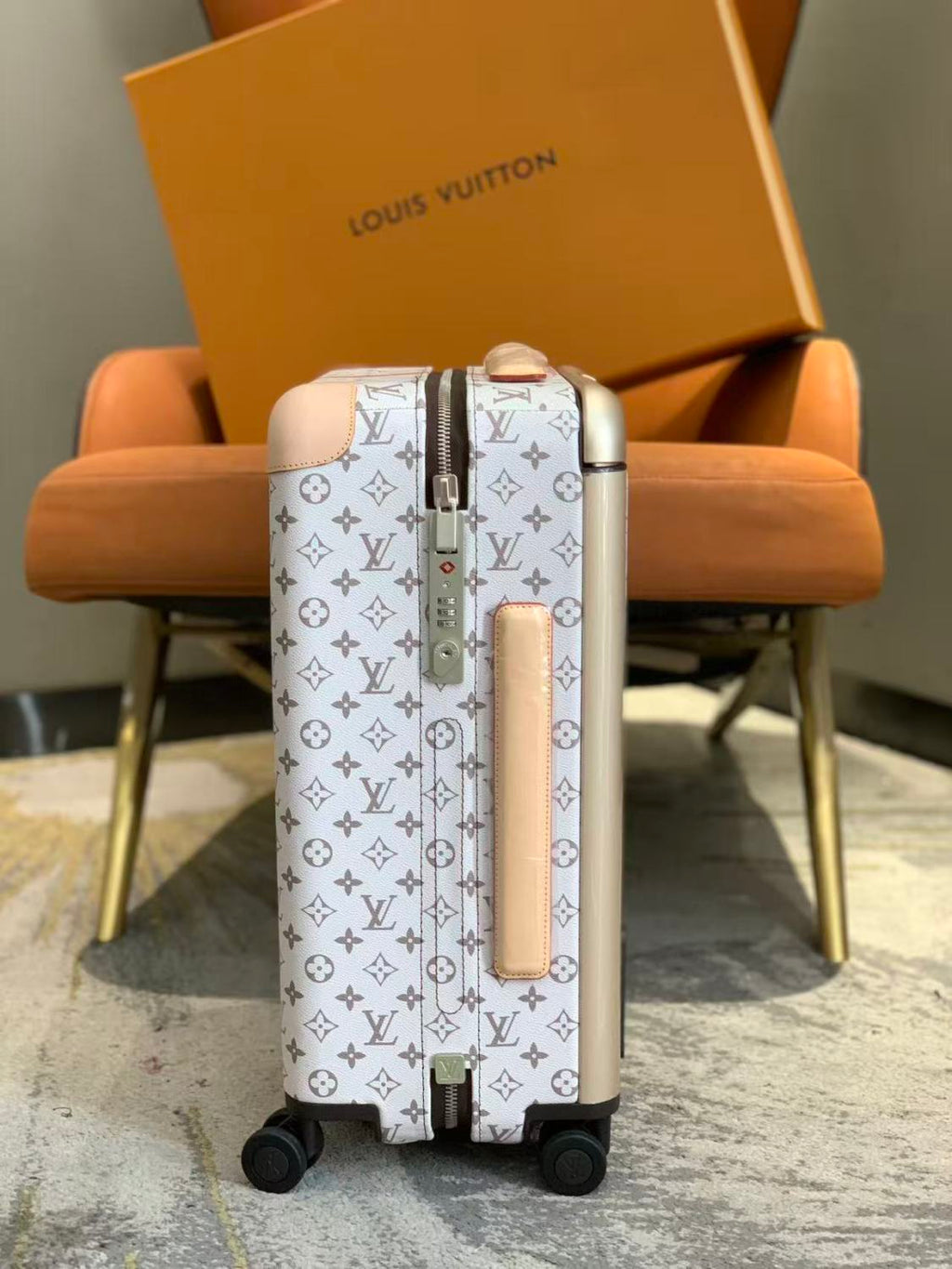 Louis Vuitton Horizon Beige Men's/women's 55cm Beige Alphabet Canvas Trolley Suitcase Fashion Luggage Box Bag Bags M10280 #82128A