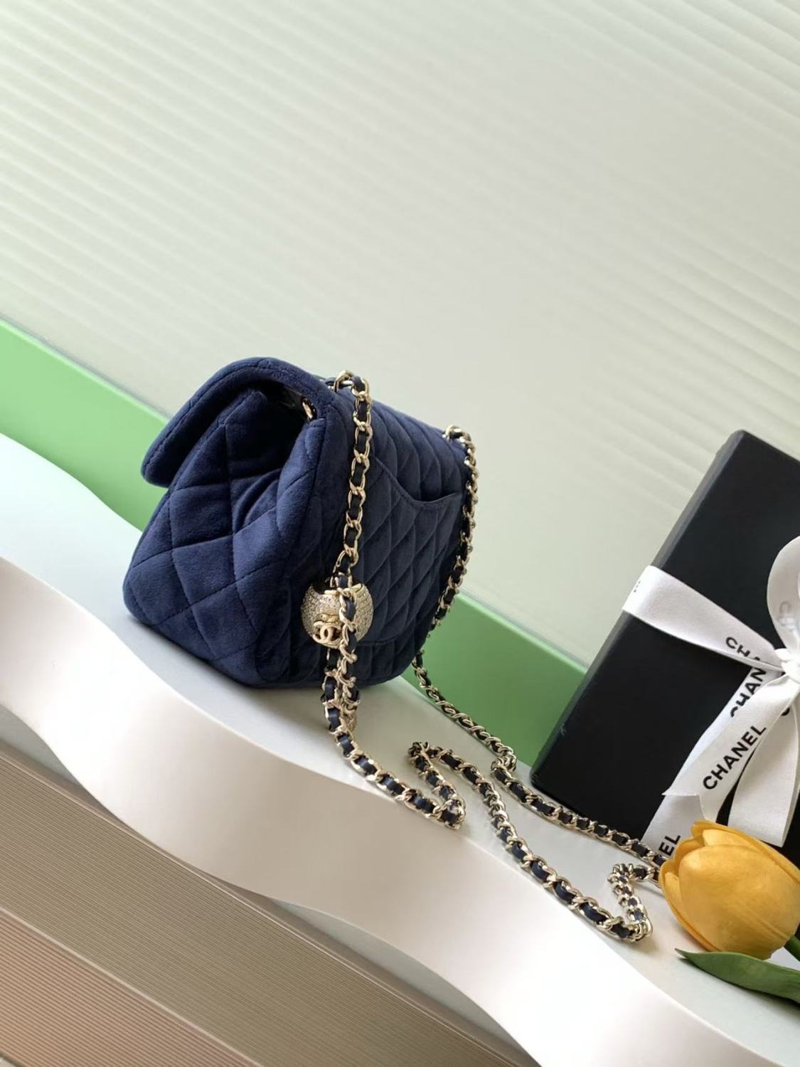 Chanel 25a Diamond Ball CF Velvet Clutch Women's Fashionable Exquisite Mini Crossbody Chain-Strap Flap Bag #193617