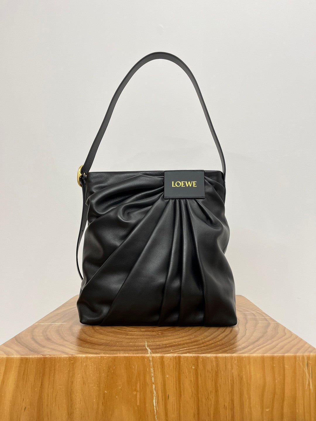 Loewe Women's new soft Napa goat leather Draped handbag Bag Bags #82509A