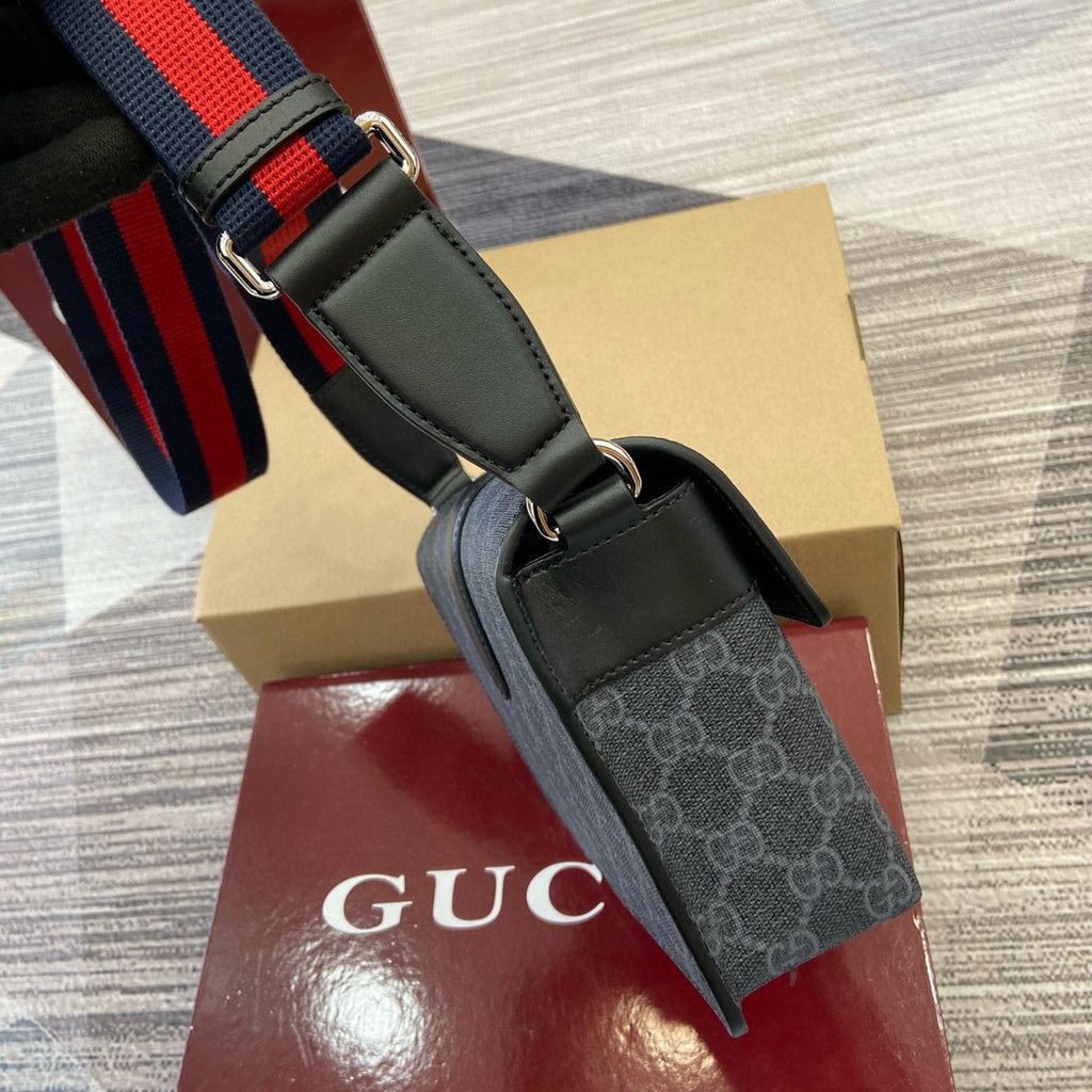 Gucci Men's Adjustable Shoulder Strap Solid Color Letter Print Buckle Closure Single Shoulder Crossbody Bag Bags #77194