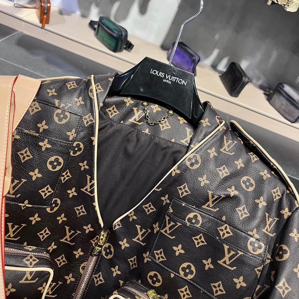 Louis Vuitton V-neck Leather Jacket With Multiple Pockets #96162
