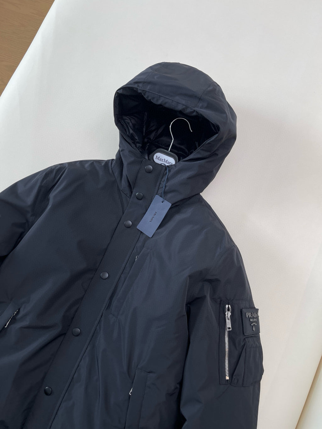 Prada Men's Fall/winter Fashion Casual Solid Color Hooded Zipper Single Button Windproof Down Jacket #79565