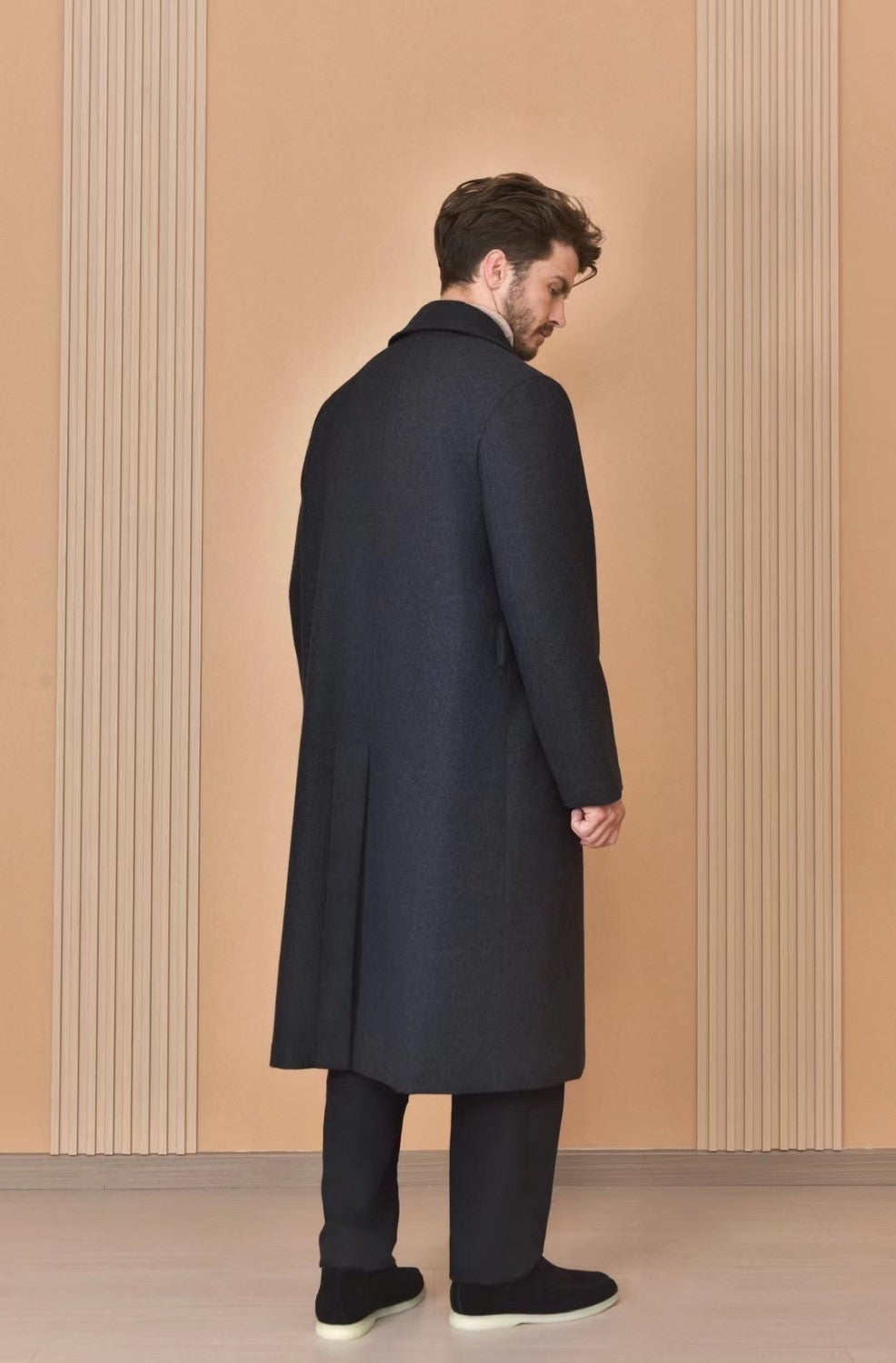 Loro Piana Men's Reversible Double-Faced Coat with Belt. Single-Button Lapel. Long Fit Jacket Ngvp #2336
