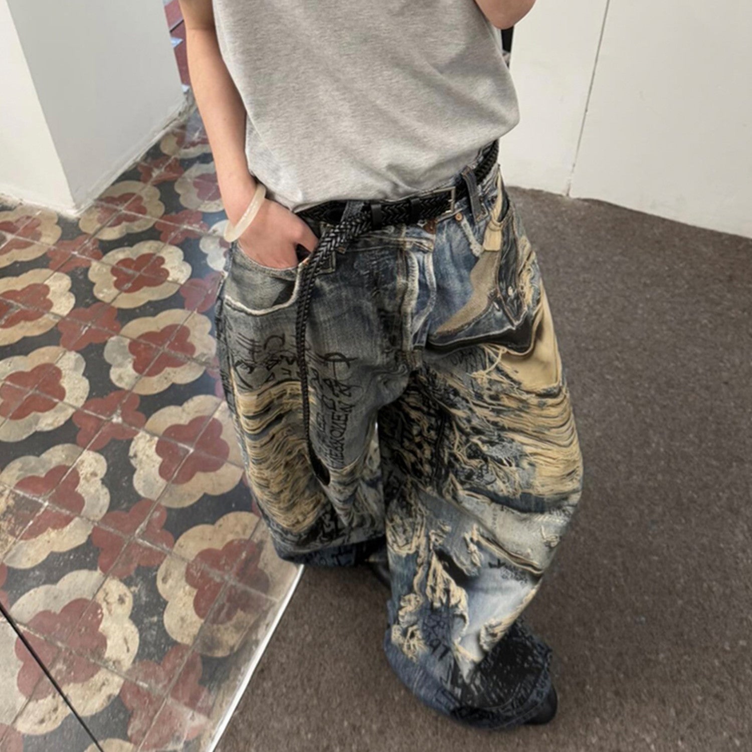 Acne Studios Men's Spring And Summer Ripped Graffiti Mise-en-scène Effect Print Denim Pants Super Loose Fit Jeans Fashion High Street Casual Blue Straight Trousers Ngvp #1186
