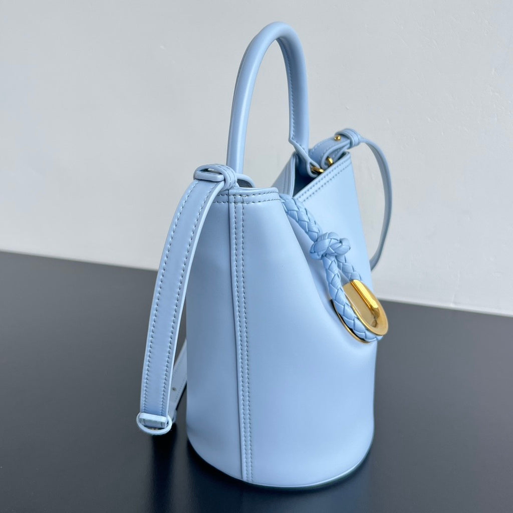 Bottega Veneta Liberta Women's Adjustable Detachable Shoulder Strap Solid Color Leather Bucket Bag Single Shoulder Crossbody Handbag Bags #77161