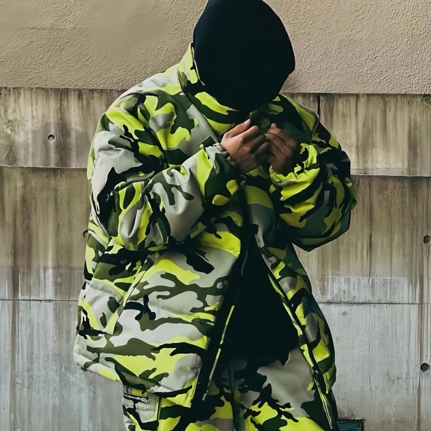 Vetements Men's Winter Standing Collar Zipper Long Sleeve Fitted Drop Shoulder Camouflage Puffer Down Jacket Ngvp #7734
