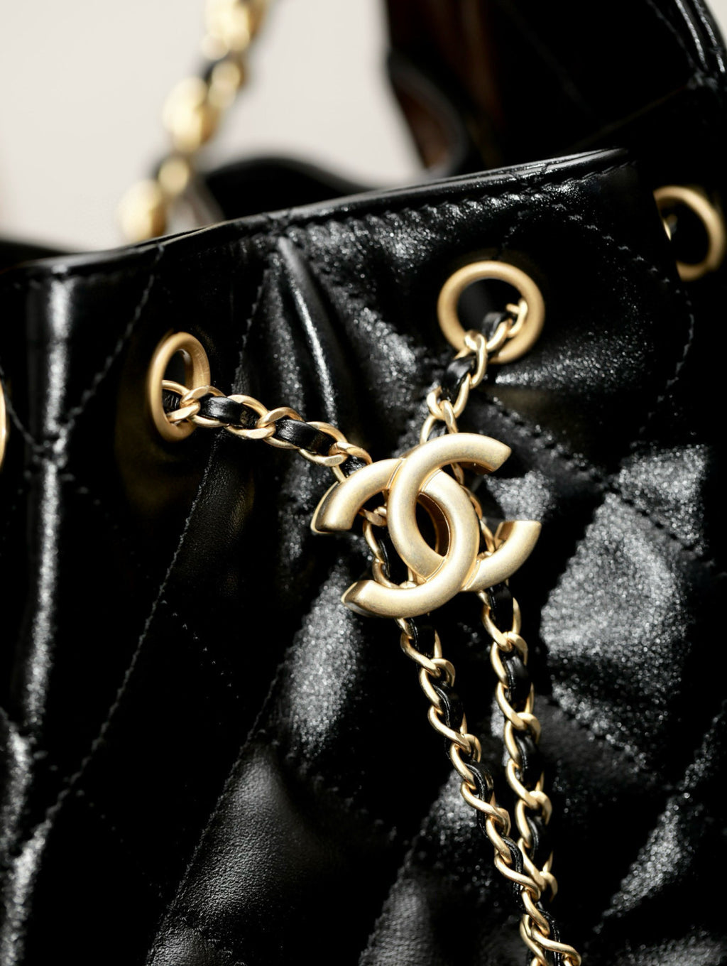 Chanel Women's Classic Double C Logo Solid Color Cowhide & Leather Tote Shoulder Bag Bags #75835