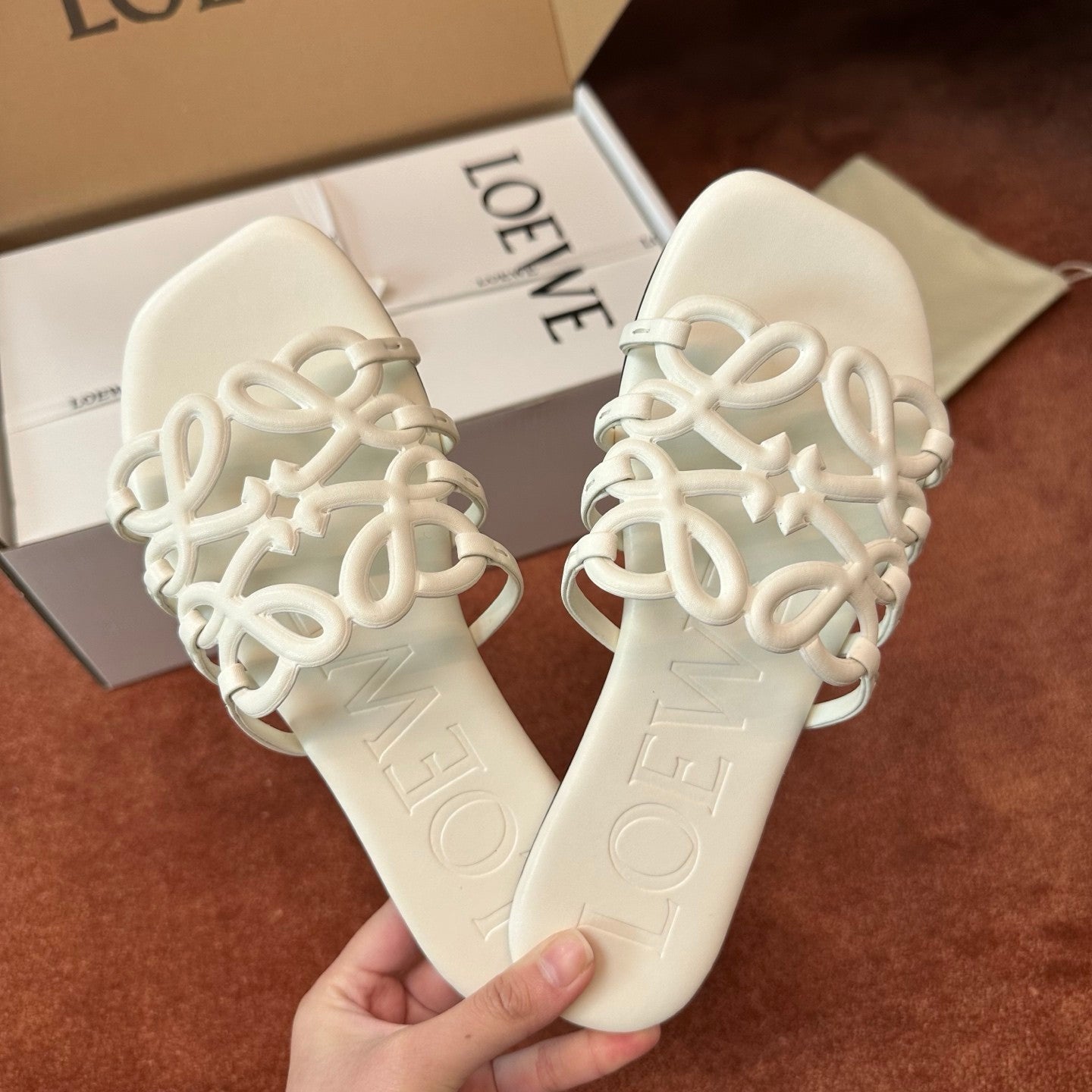 LOEWE Women's Summer Solid Colour Soft Cow Leather Petal Anagram Sandals Slippers Shoes #76752