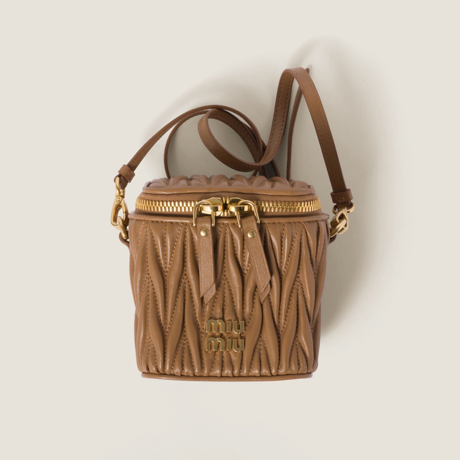 Miumiu Matelassé Women's Solid Colour Soft Sheep Leather Ultra Mini Handbag Shoulder Crossbody Bag Bags #76617
