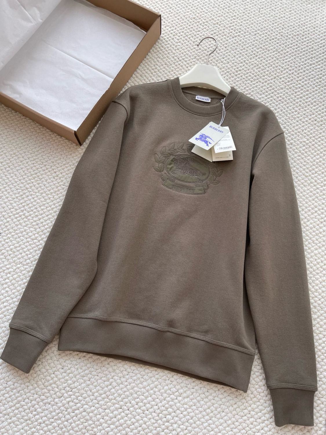 Burberry Men's Spring and Autumn Green Knight Embroidered Label Round Neck Loose Long Sleeve Sweatshirt Pullover #73173