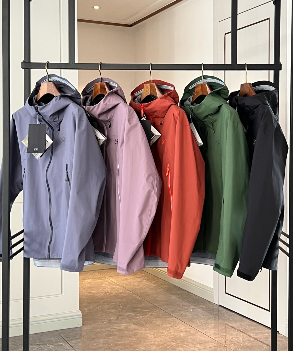 Arcteryx Men's Autumn and Winter Solid Color Waterproof Fabric Hooded Zipper Long Sleeve Jacket #76354