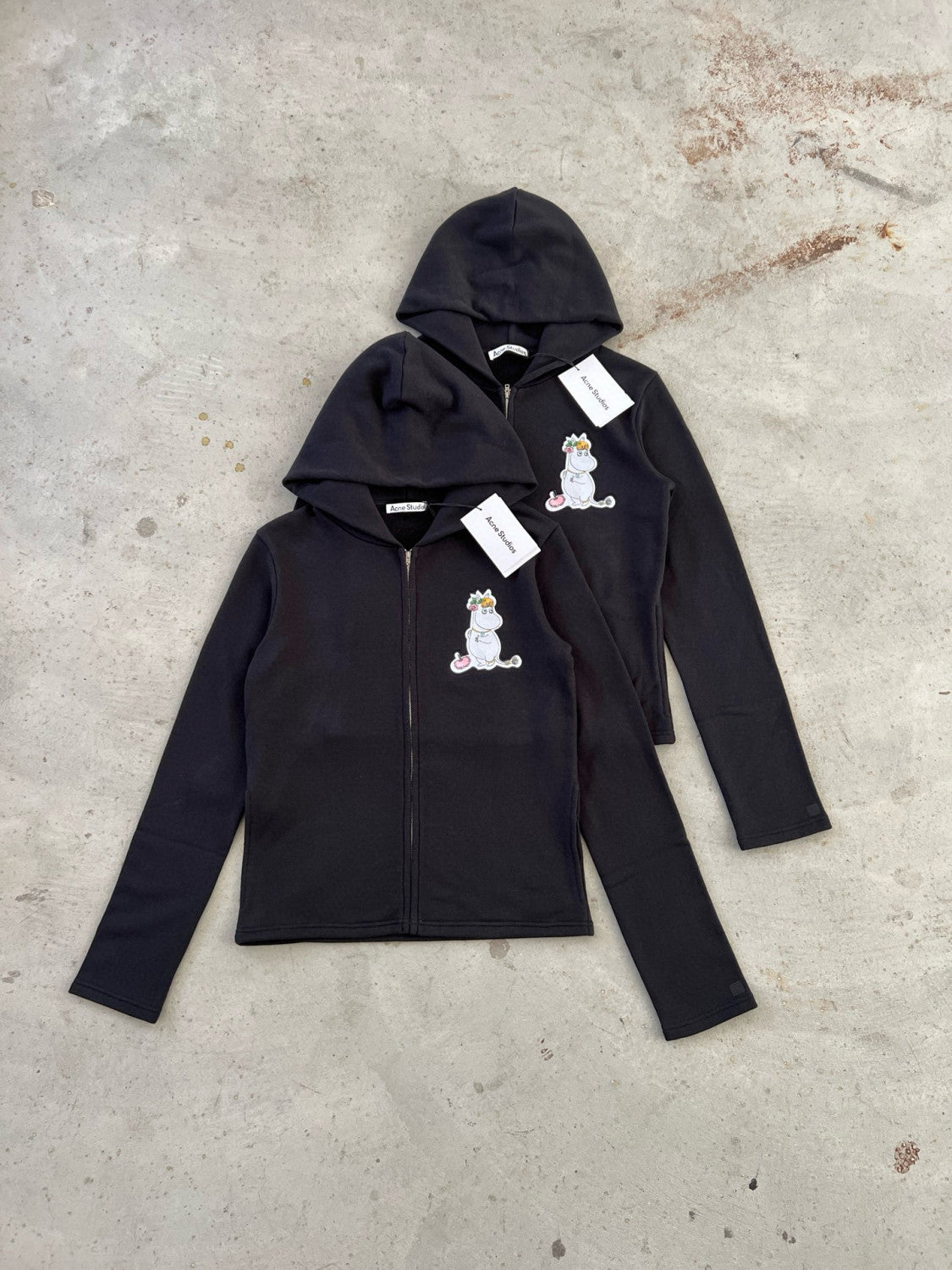 Acne Studios X Moomin Artist Tove Jansson Cartoon Print Fashion Trend Black Hooded Zipper Sweatshirt High Street Style Fall/winter Ngvp #2654