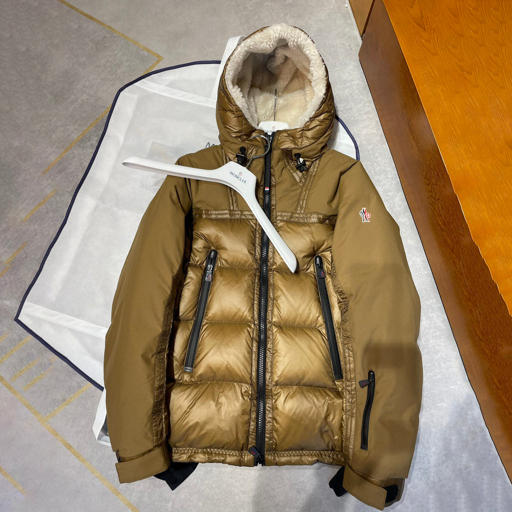 Moncler Men's Autumn and Winter Solid Color Splicing Hooded Zipper Long Sleeve Puffer Down Jacket #73647