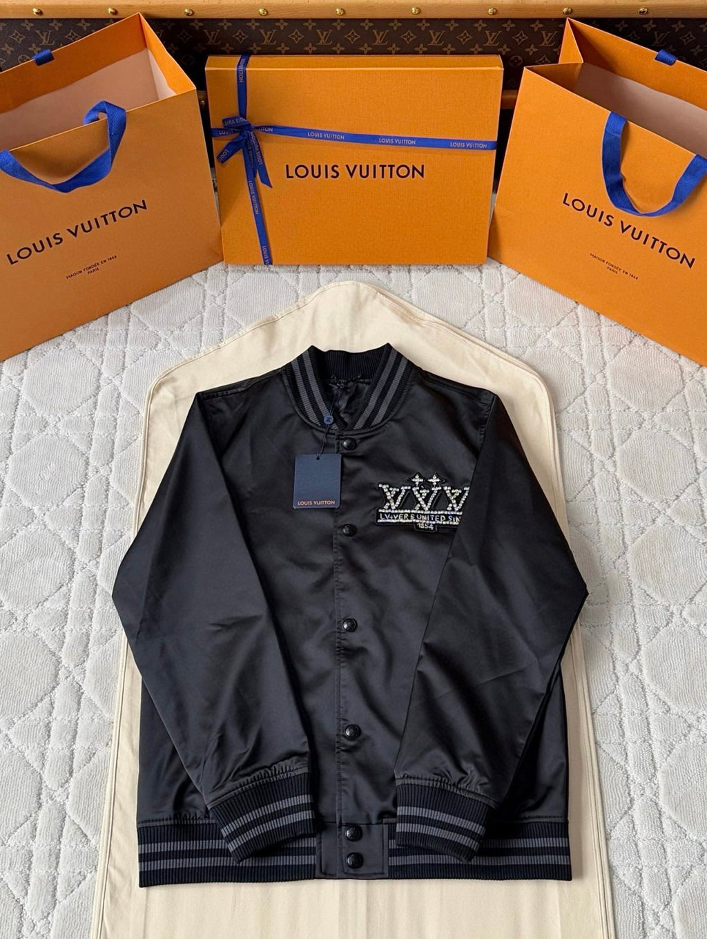 Louis Vuitton Men's Spring And Fall Beaded Embroidery Logo Letters Stand Up Collar Single Breasted Long Sleeved Jacket #76178