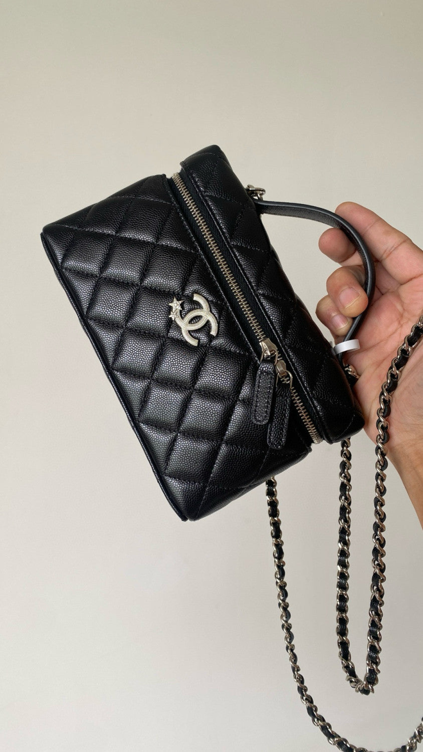 Chanel Women's Solid Color Rhinestone Star Logo Chain Calfskin Handbag Makeup Bag Bags #77689