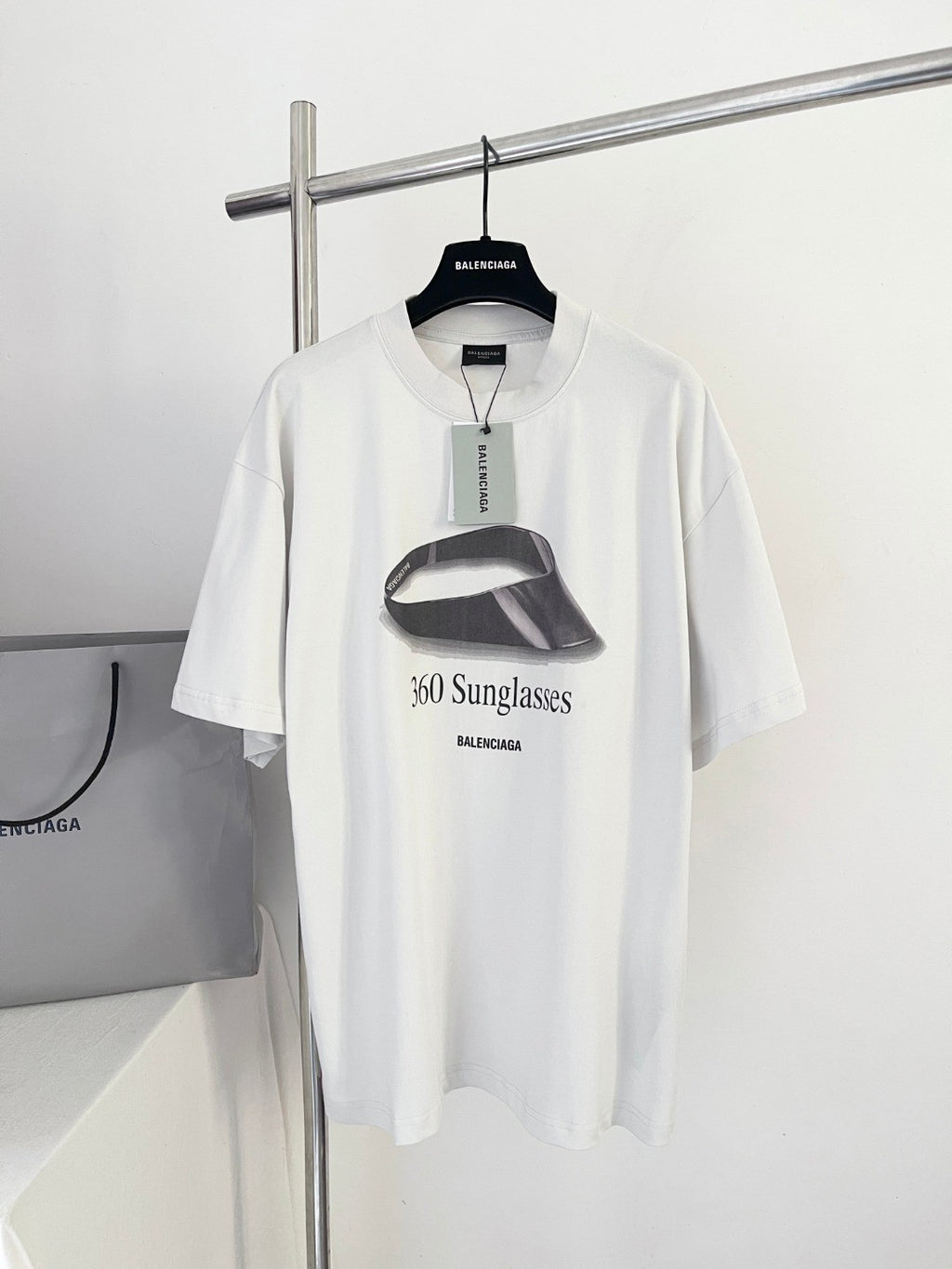 Balenciaga Men's And Women's Summer Graphic Print White Round Neck Cotton Short Sleeve T-shirt #75926