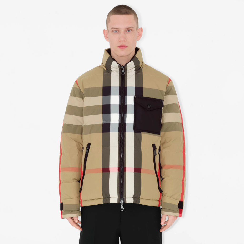 Burberry Men's Winter Fashion Casual Hooded Zip Up Checkered Reversible Double Sided Recycled Nylon Re:down Jacket #79371