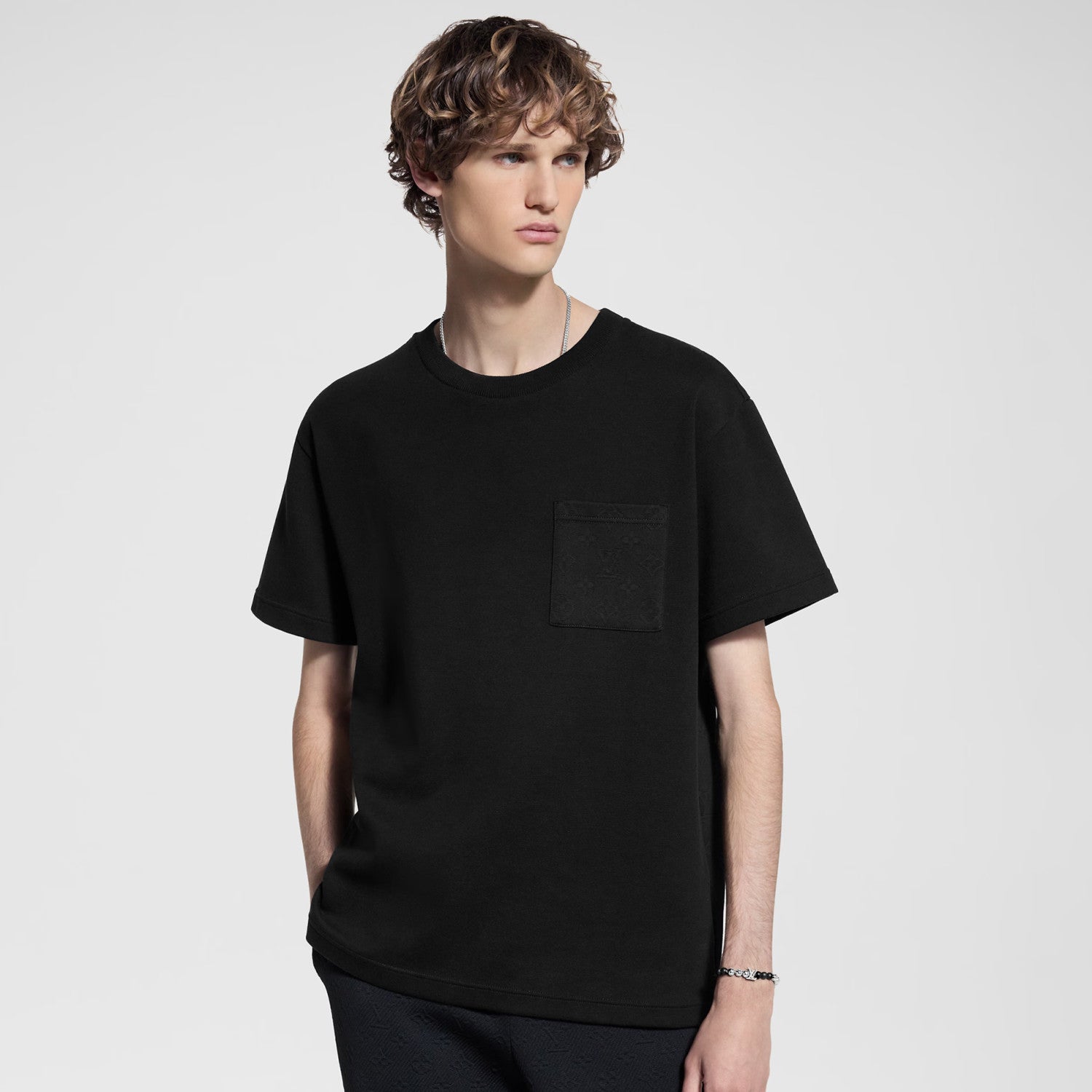 Louis Vuitton Men's Summer Solid Color Sleeve Cotton Round Neck Short Sleeve T-Shirt #76419