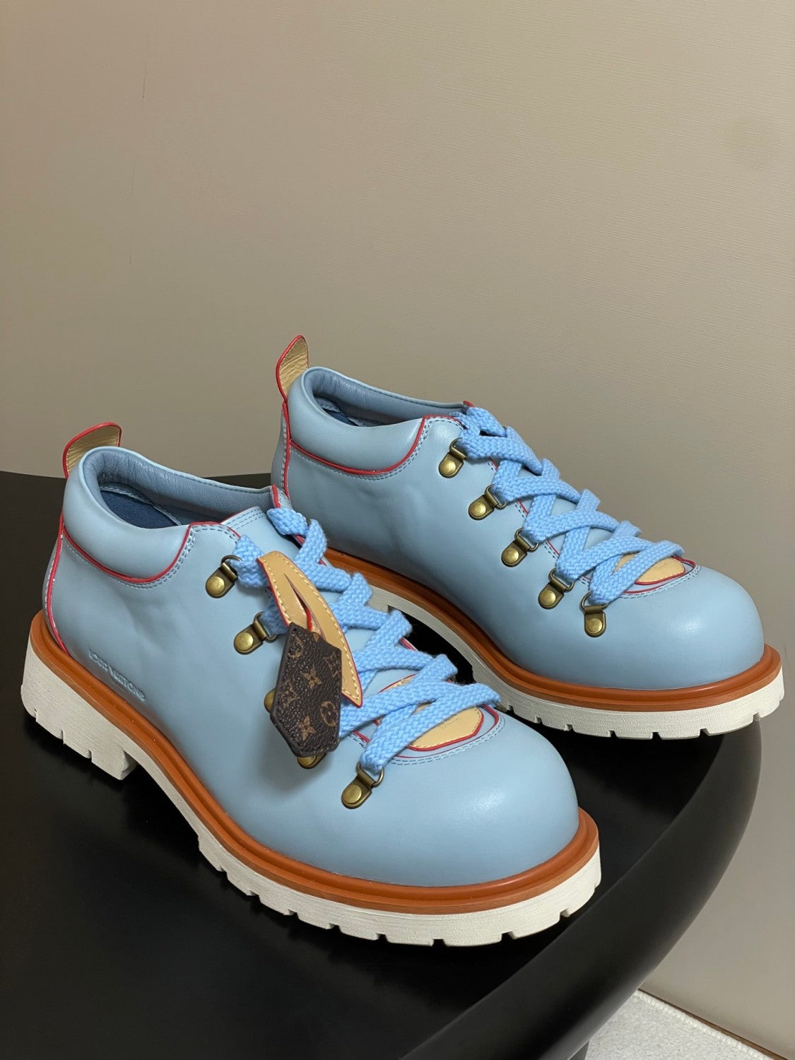 Louis Vuitton LV Remix Men's and Women's Summer Solid Color Cowhide Round Toe Lace-up Thick Sole Casual Shoes #77841
