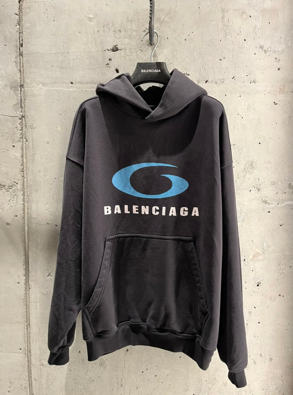 Balenciaga Men's Loop Sports Icon Hoodie Medium Fit in Black #335764